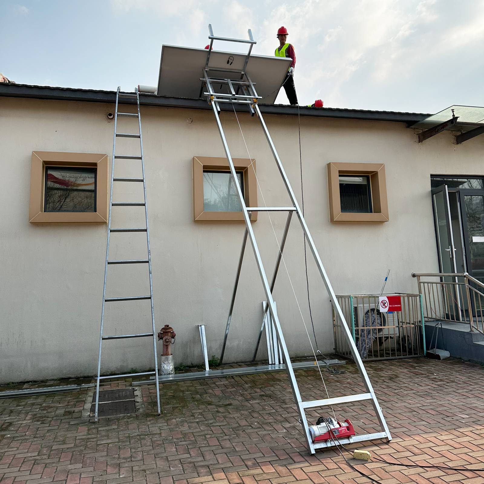 MSW Winde Dachdecker-Aufzug 10 m Bauaufzug 200 kg 1500 W Leiterlift Flachdach, verschiedene Größen