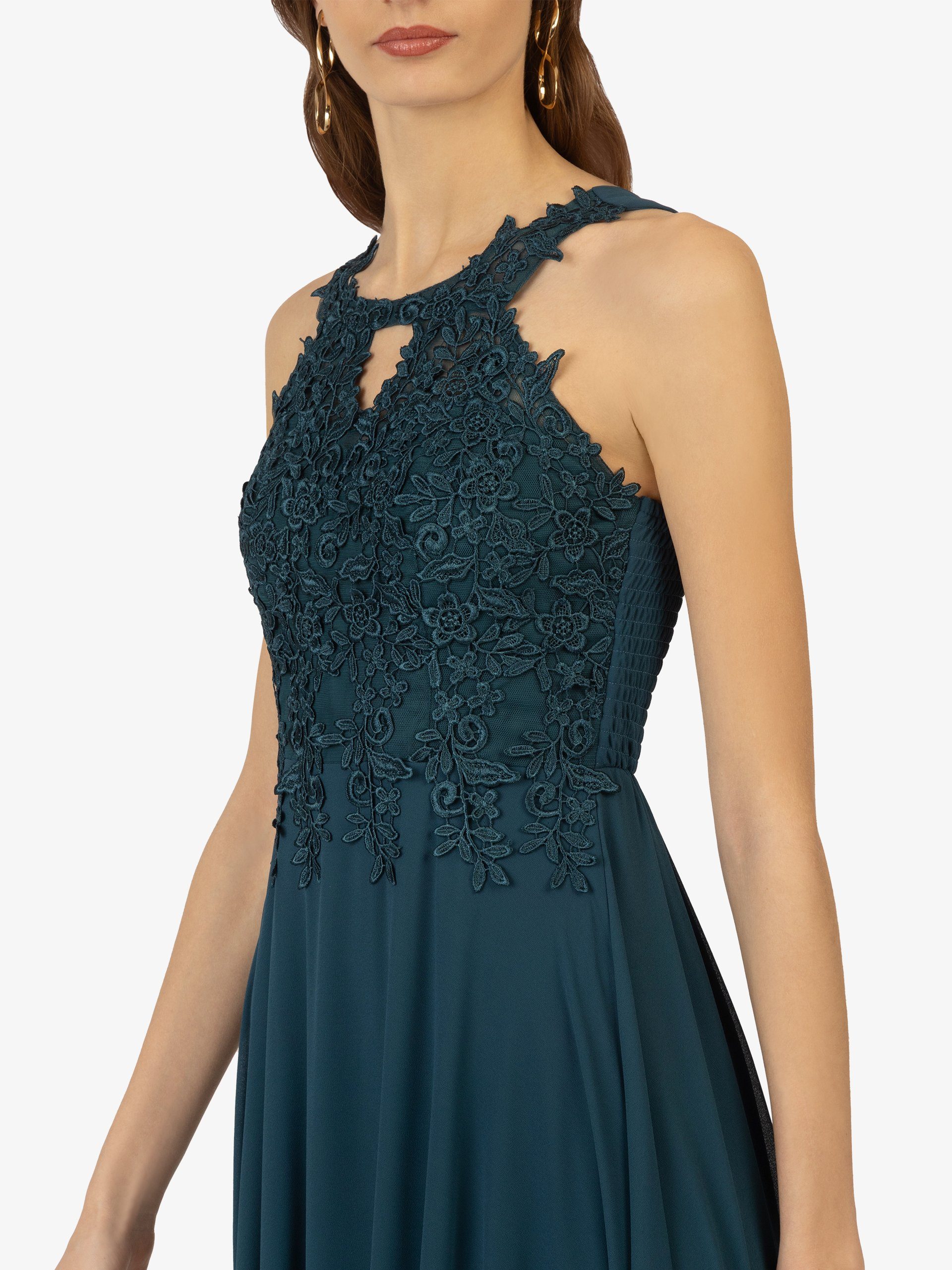 Kraimod Abendkleid aus hochwertigem Material in femininem Stil