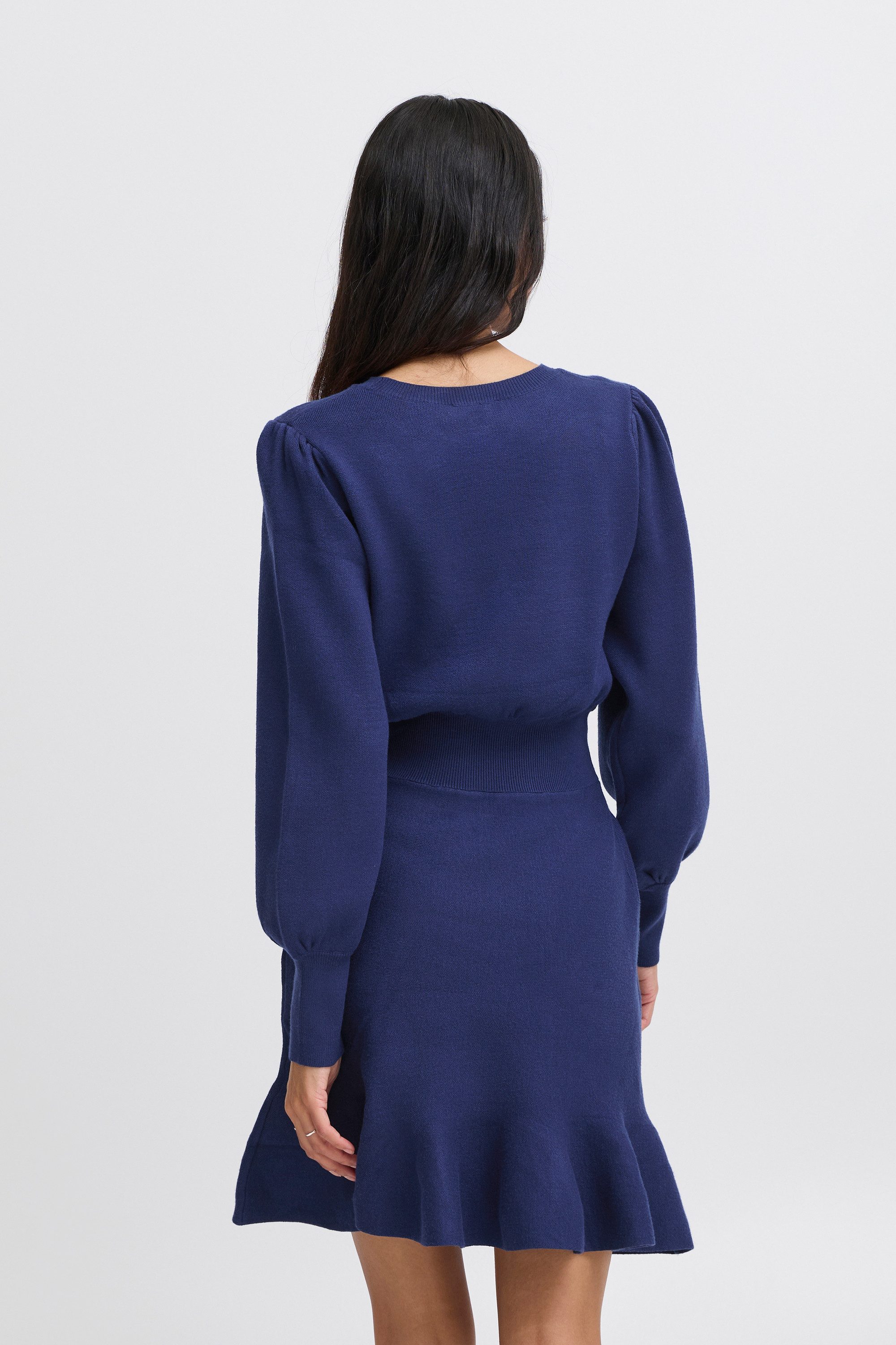 b.young Strickkleid Kleid BYOTARI
