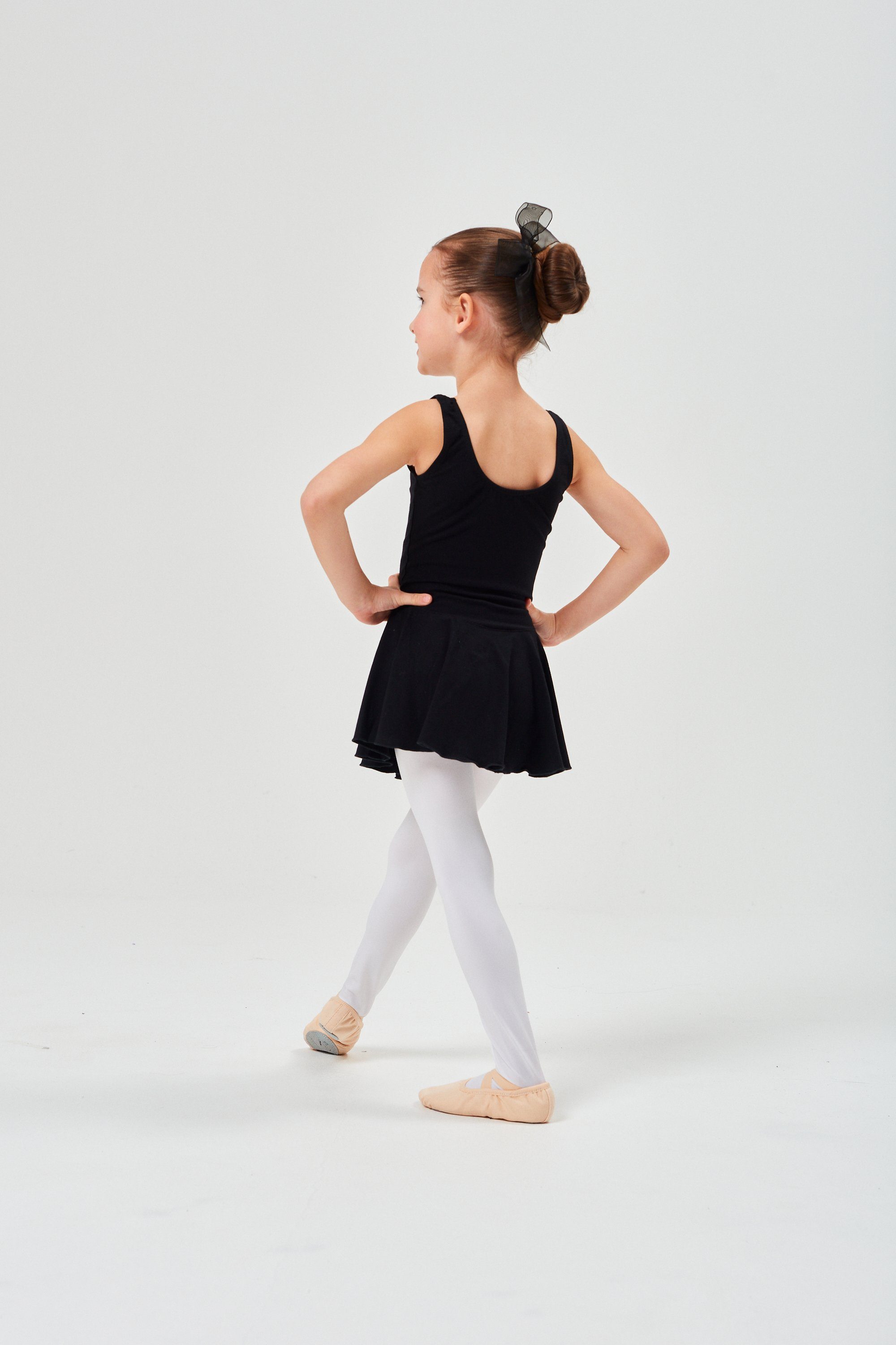 tanzmuster Bodykleid Ballett Trikot Nora mit Röckchen Ballettkleid für Mädchen aus wunderbar weichem Baumwollmaterial