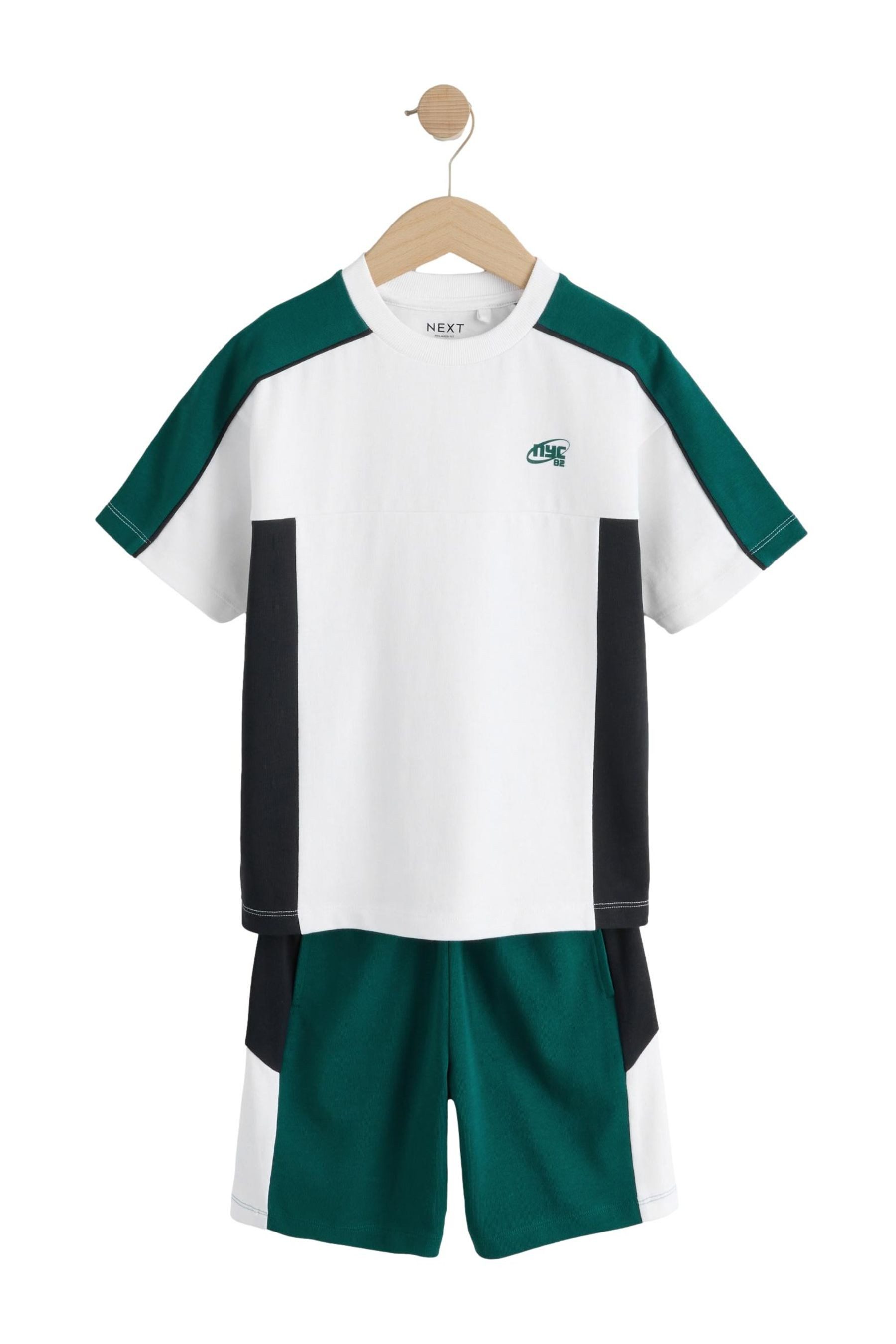 Next T-Shirt & Shorts T-Shirt und Shorts mit Blockfarben im Set (2-tlg)