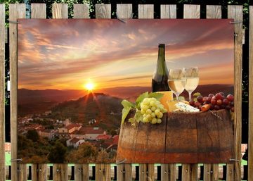 Wallario Sichtschutzzaunmatten Wein Romantik - Weißwein mit Käse auf einem Fass