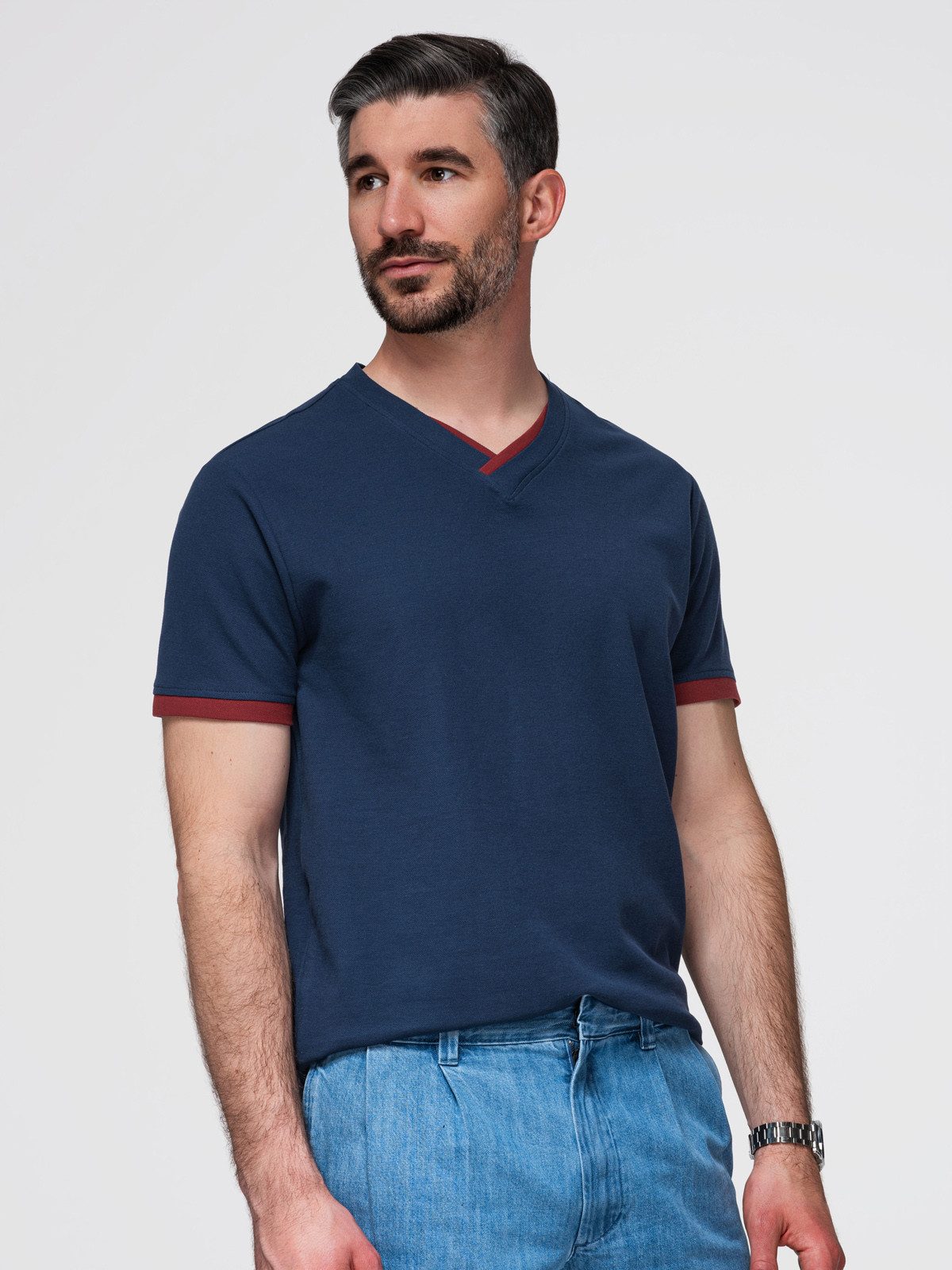 T-Shirt Herren-T-Shirt mit kontrastierenden Einsätzen und V-Ausschnitt