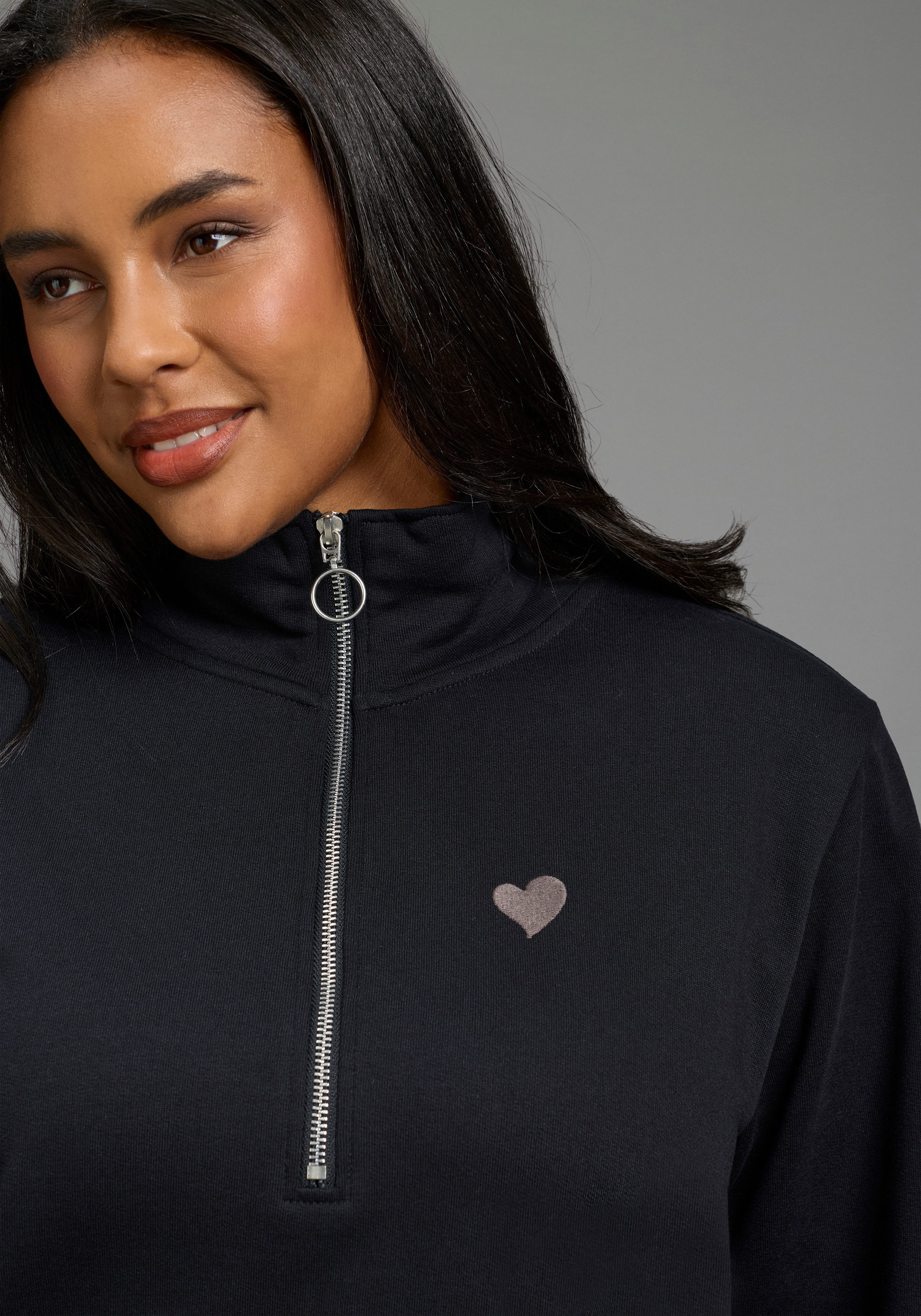 Laura Scott CURVE Longsweatshirt Große Größen mit Stehkragen, aus angerauter Sweatware, lässig geschnitten – Bild 3 von 5