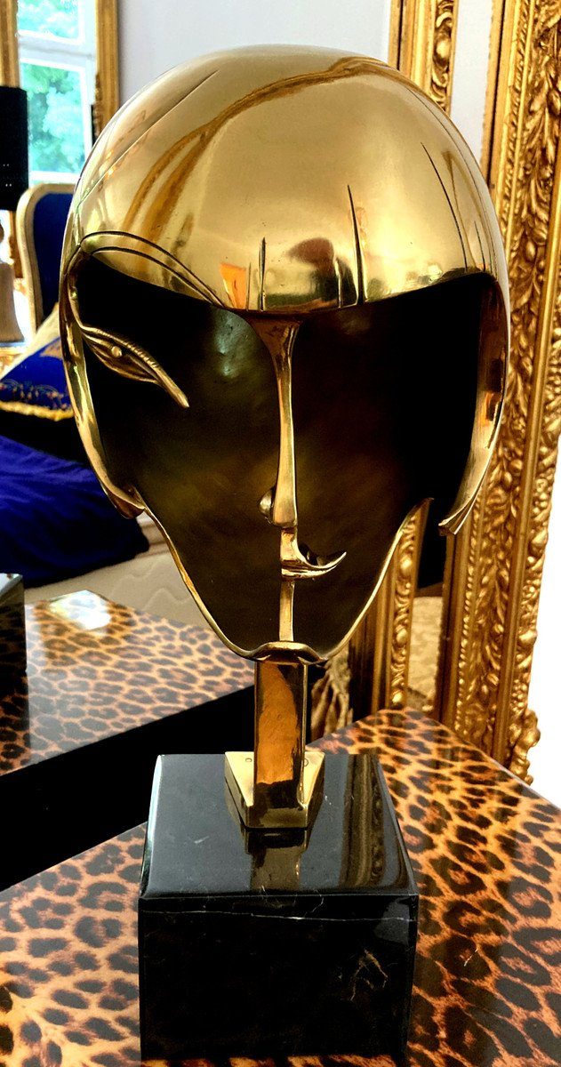 Casa Padrino Dekofigur Bronze Skulptur nach Pablo Gargallo Kiki de Montparnasse Jugendstil Art Noveau 1928 Goldene Kopfbüste Diva Helmet Mask Maske Gold Kunst Künstler 1928