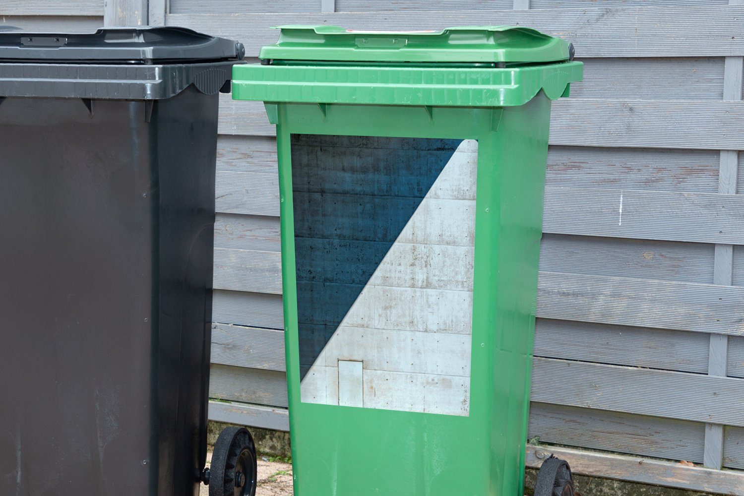 MuchoWow Wandsticker Tür - Blau - Abfalbehälter Mülleimer-aufkleber, Mülltonne, St), (1 Vintage Architektur Sticker, - Container