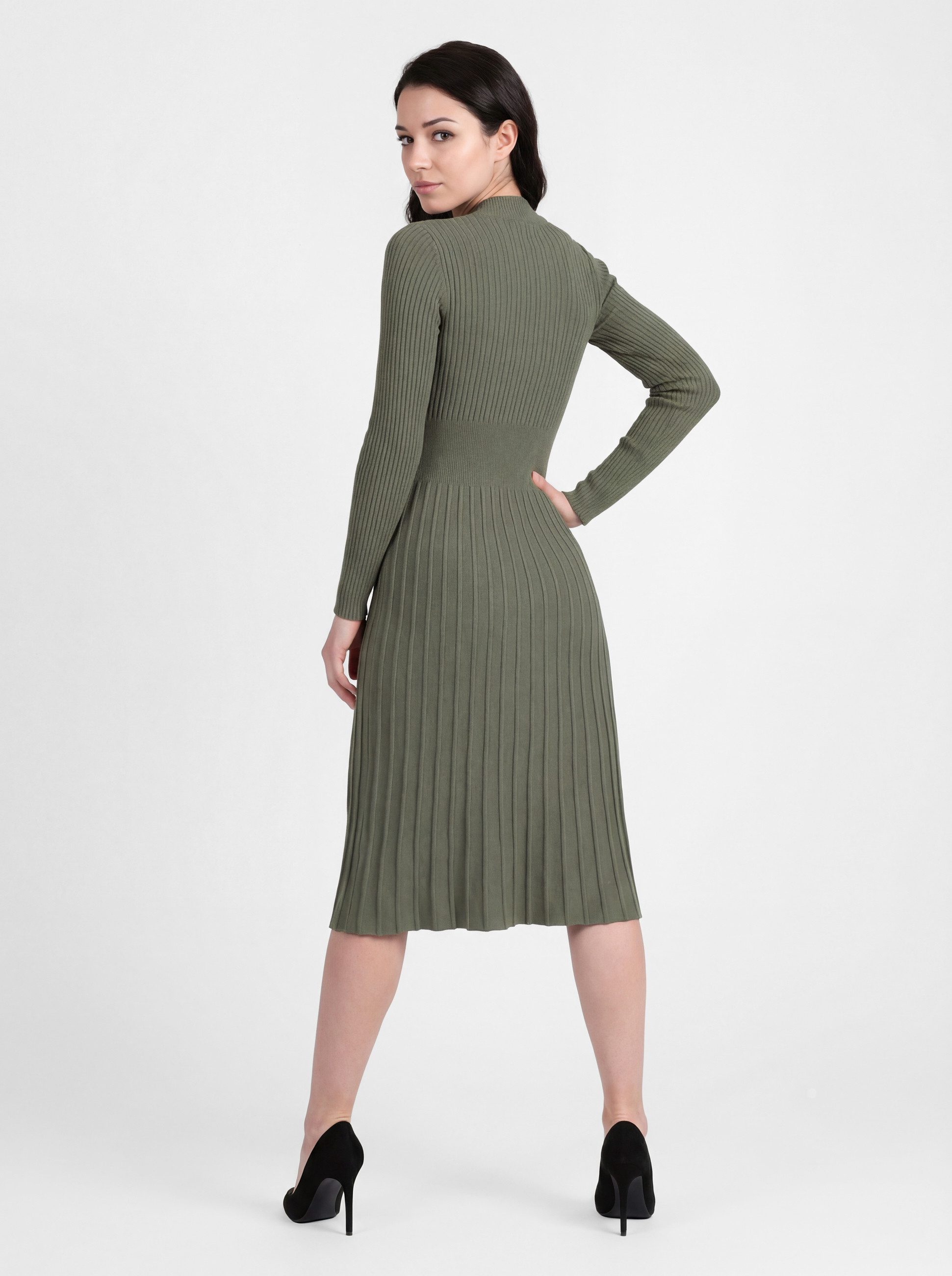 PEKIVESSA Strickkleid Midikleid tailliert weicher Strick mit ausgestelltem Rockteil