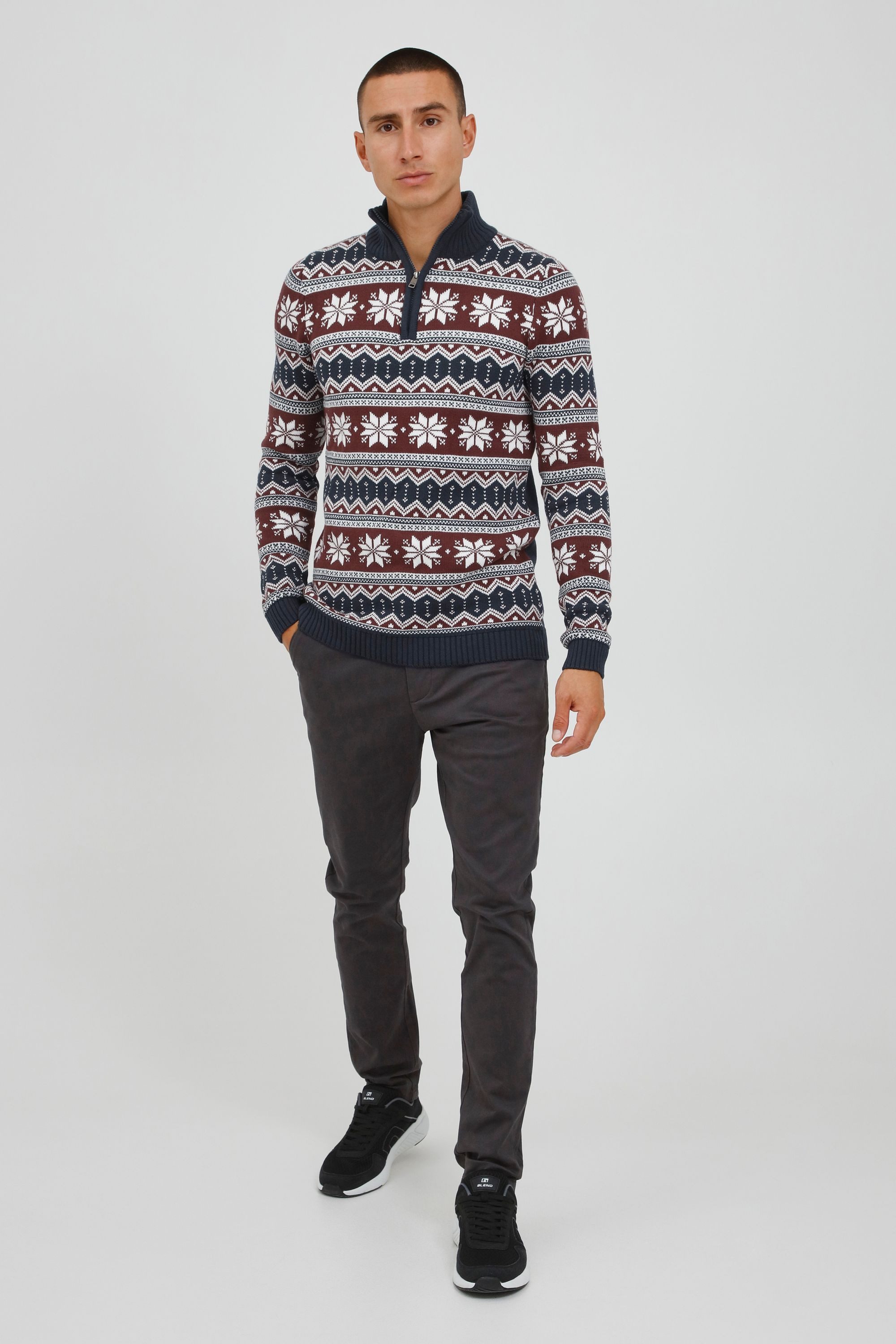 !Solid Troyer SDWinoldo Troyer mit Weihnachts-Strickmuster