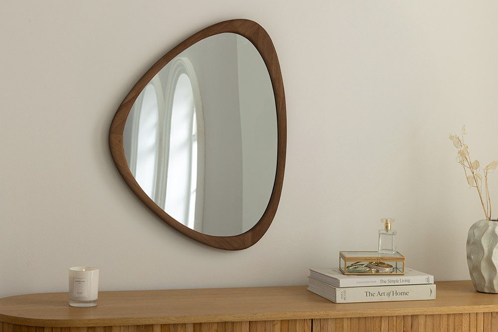 riess-ambiente Wandspiegel ORGANIC 65cm braun – Walnussholz-Design, asymmetrisch, variabel (Einzelartikel, 1-St), Dekoration mit natürlicher Maserung – ideal für Flur oder Schlafzimmer