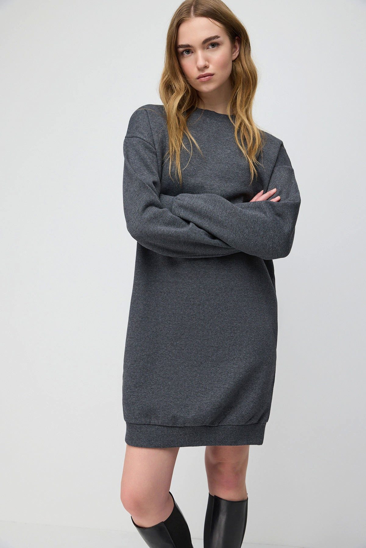 Midikleid Langärmeliges Sweatshirtkleid