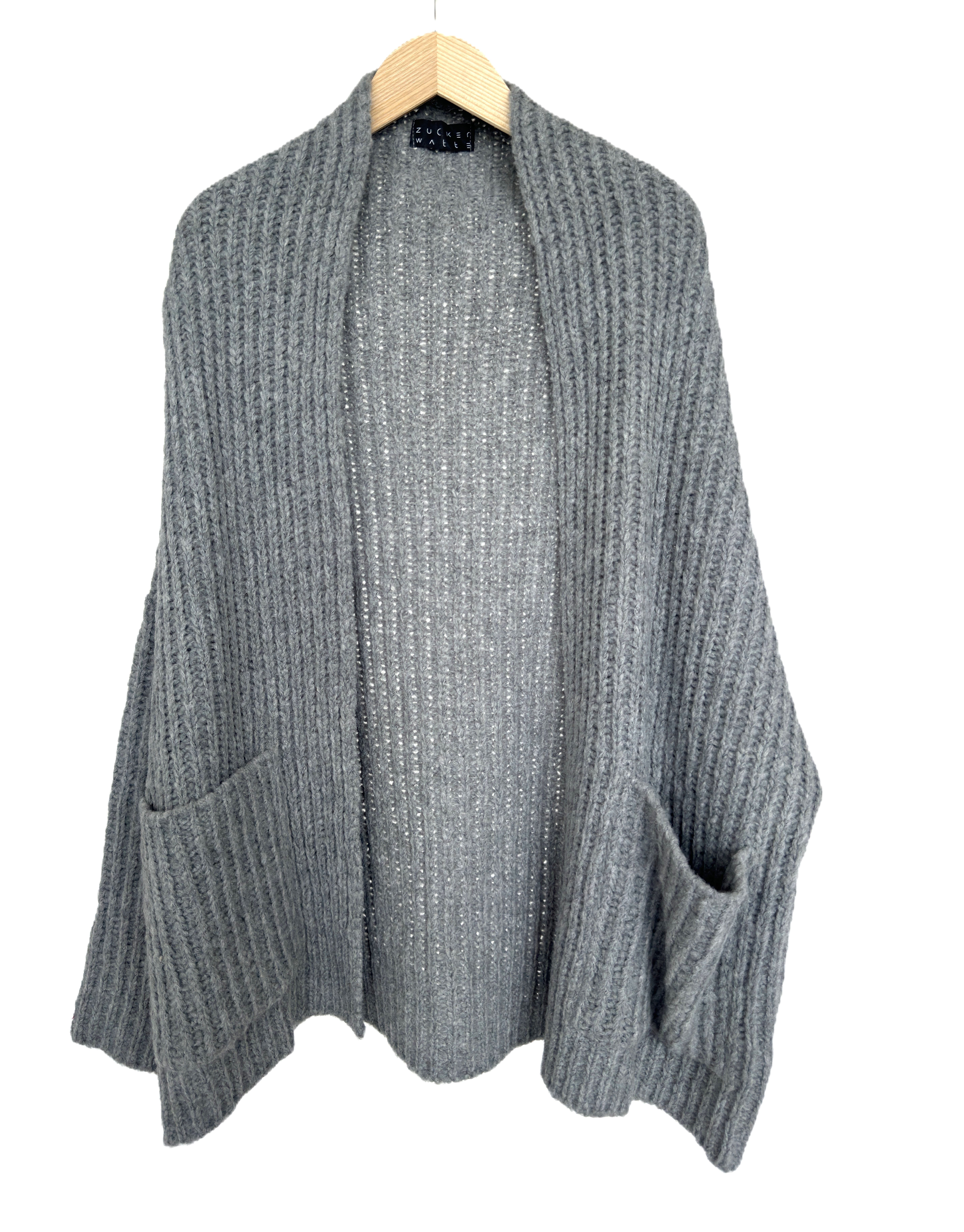Zuckerwatte Strickjacke Rippstrickoptik aus weicher Merino günstig online kaufen