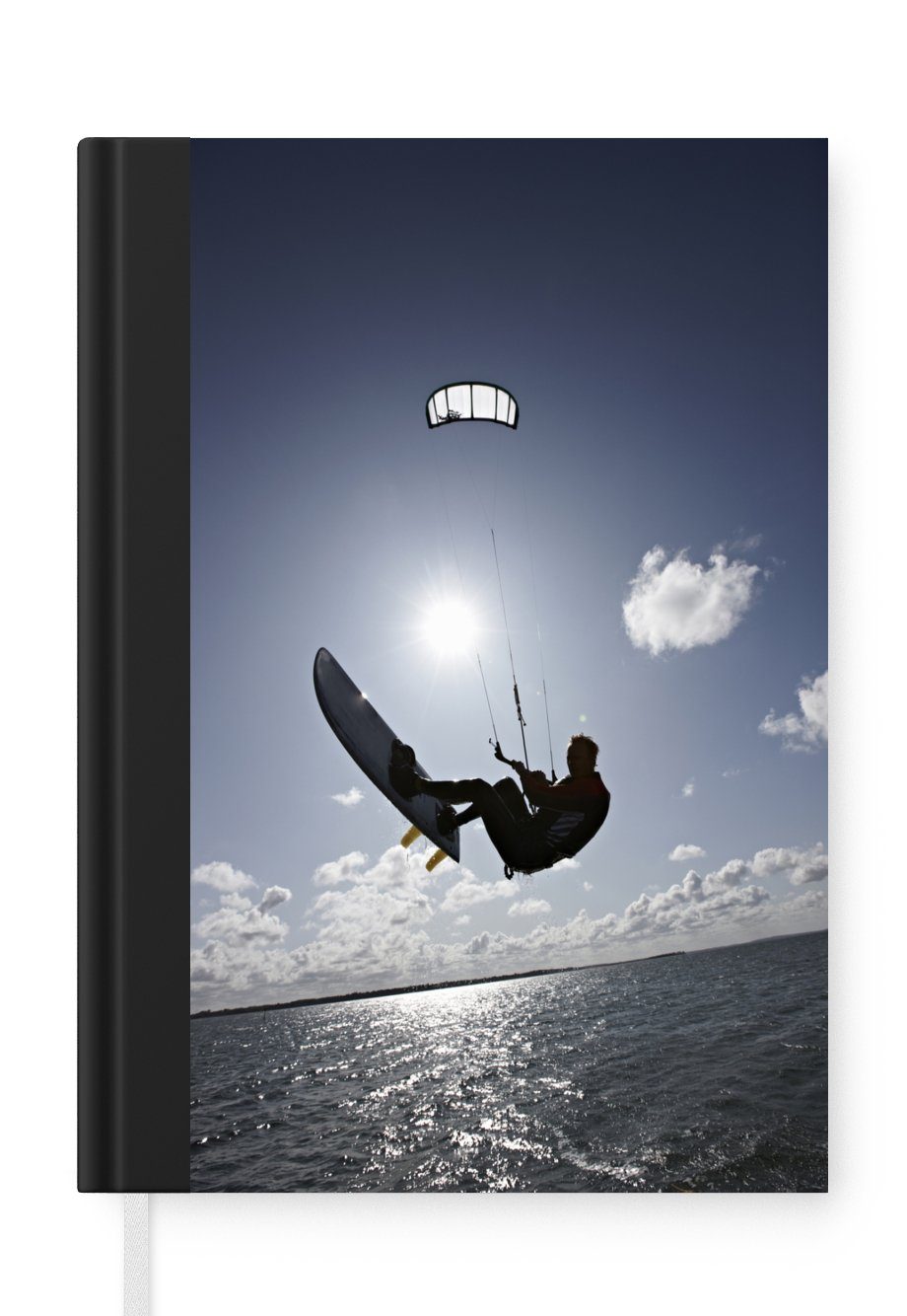 MuchoWow Notizbuch Kite-surfender Mann auf ruhigem Wasser, Journal, Merkzettel, Tagebuch, Notizheft, A5, 98 Seiten, Haushaltsbuch