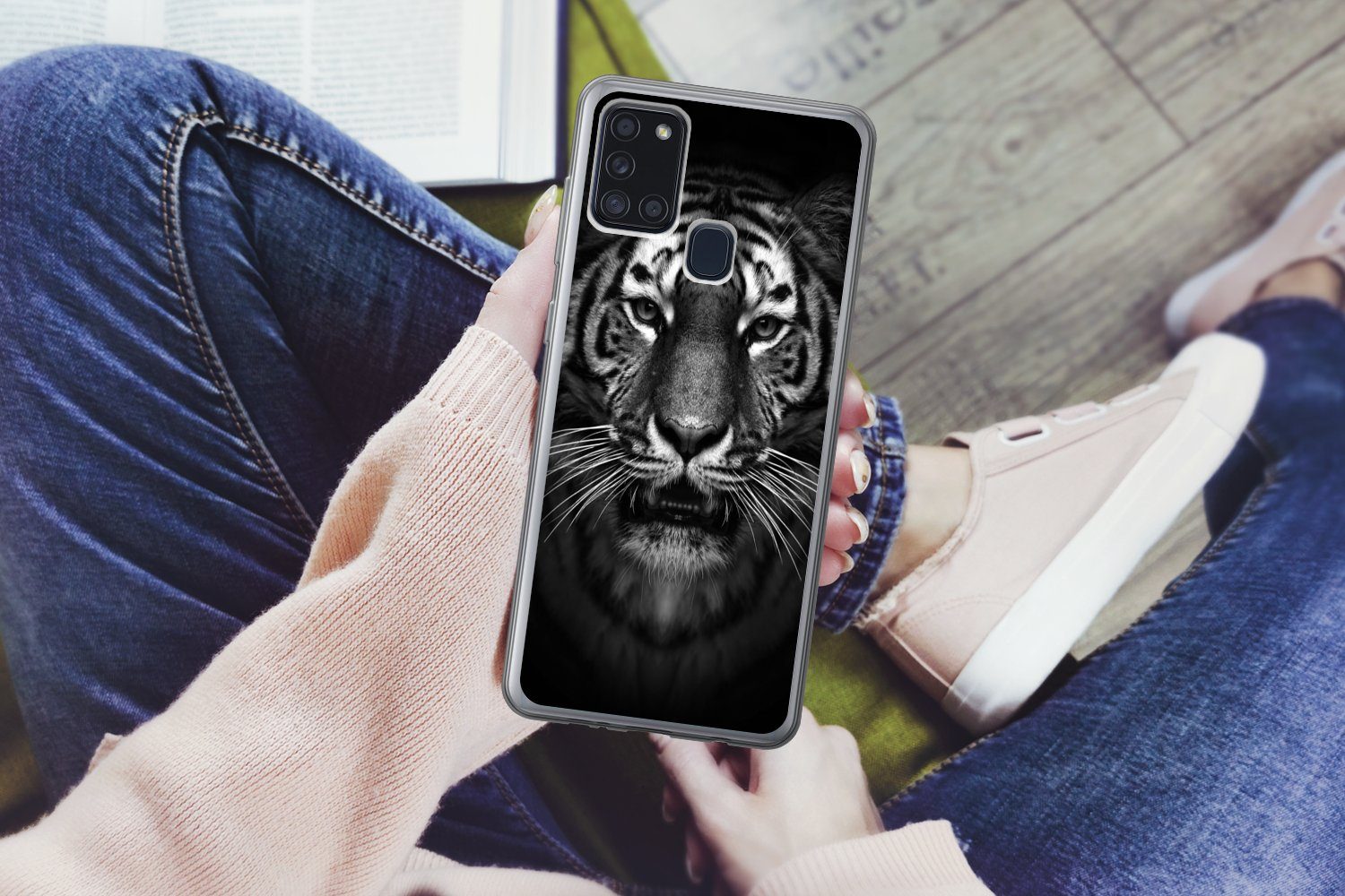MuchoWow Handyhülle für Samsung Galaxy A21s Tiger - Tiere - Schwarz - Weiß - Porträt - Wil, Smartphone-Bumper, Print, Handy Schutzhülle Dünn