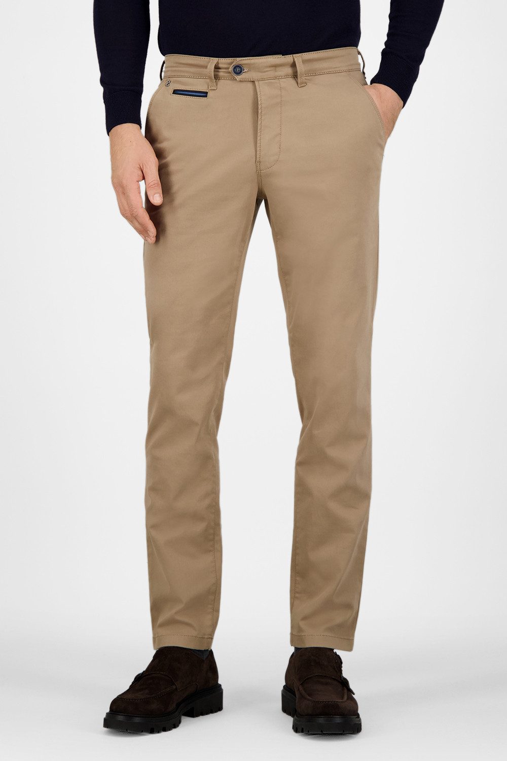 Atelier GARDEUR Straight-Jeans BENNY-3-418861-1017, Modern Fit, sand, braun Cottonflex aus Organic Cotton und TENCEL mit Cashmere Touch