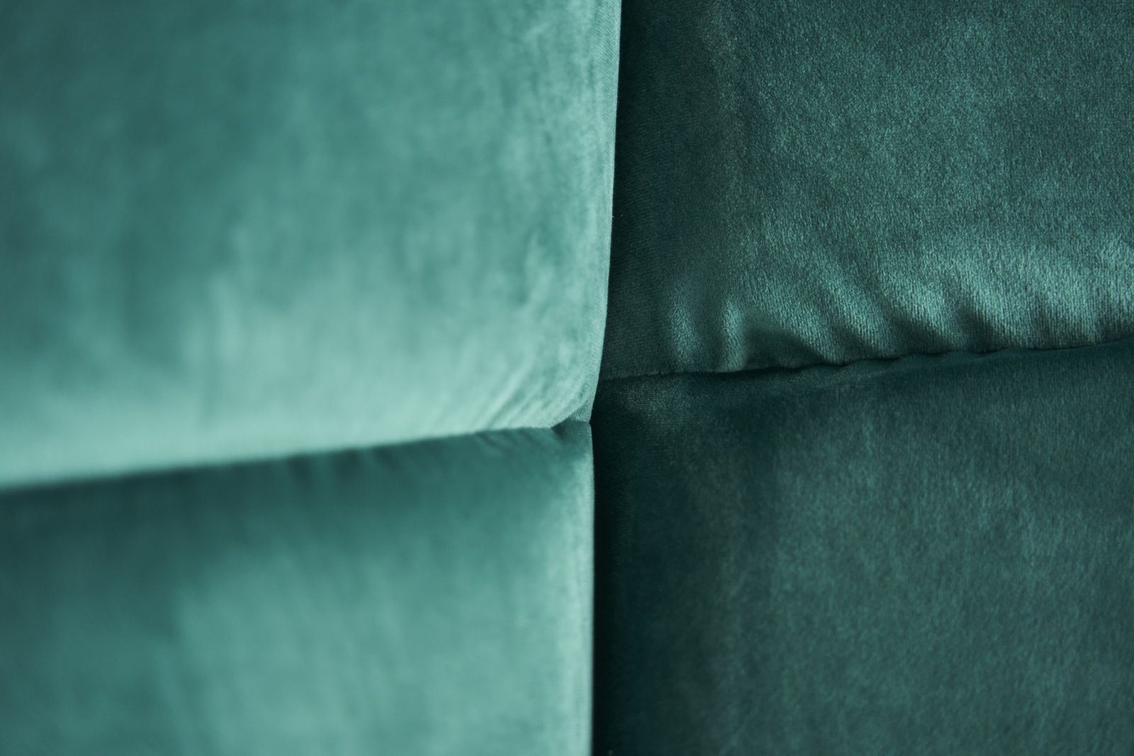 KAWOLA Sofa NERLA, Big Farben | verschiedene Sofa grün grün Stoff Velvet