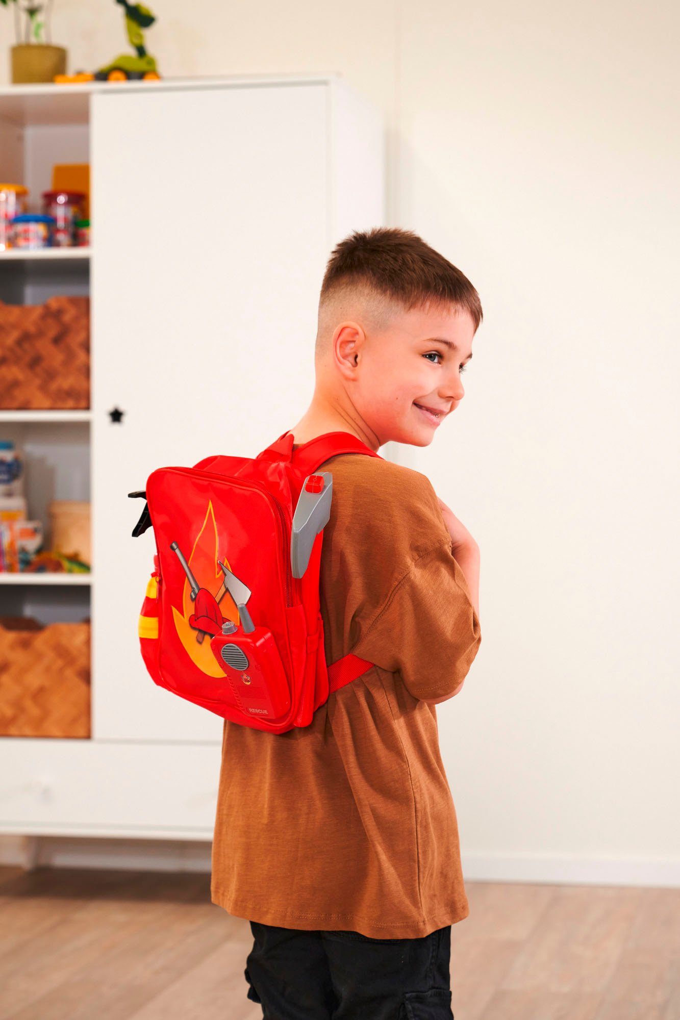 SIMBA Spielzeug-Axt Feuerwehr Rucksack Set
