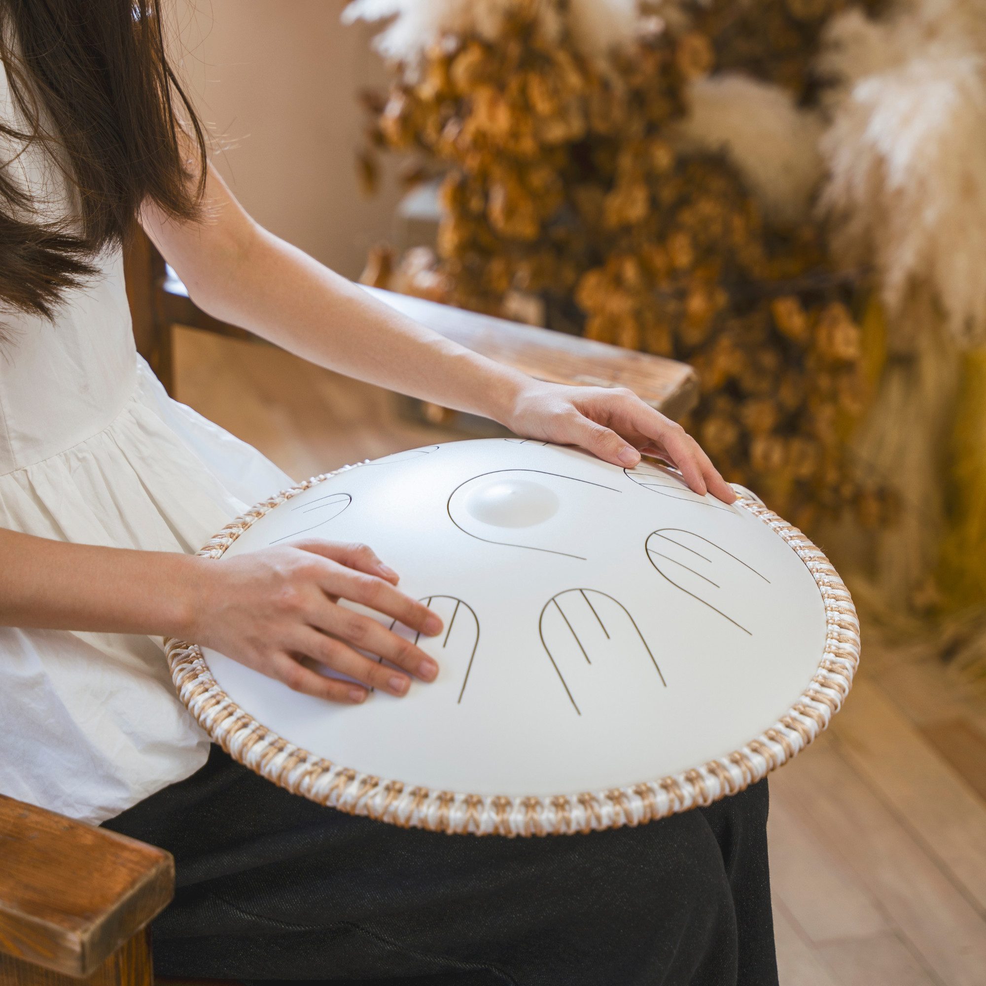 Sonodrum Handpan "Hybrid" - Zungentrommel in D-Kurd mit 9 Tönen - Handpan-Alternative – Bild 2 von 5