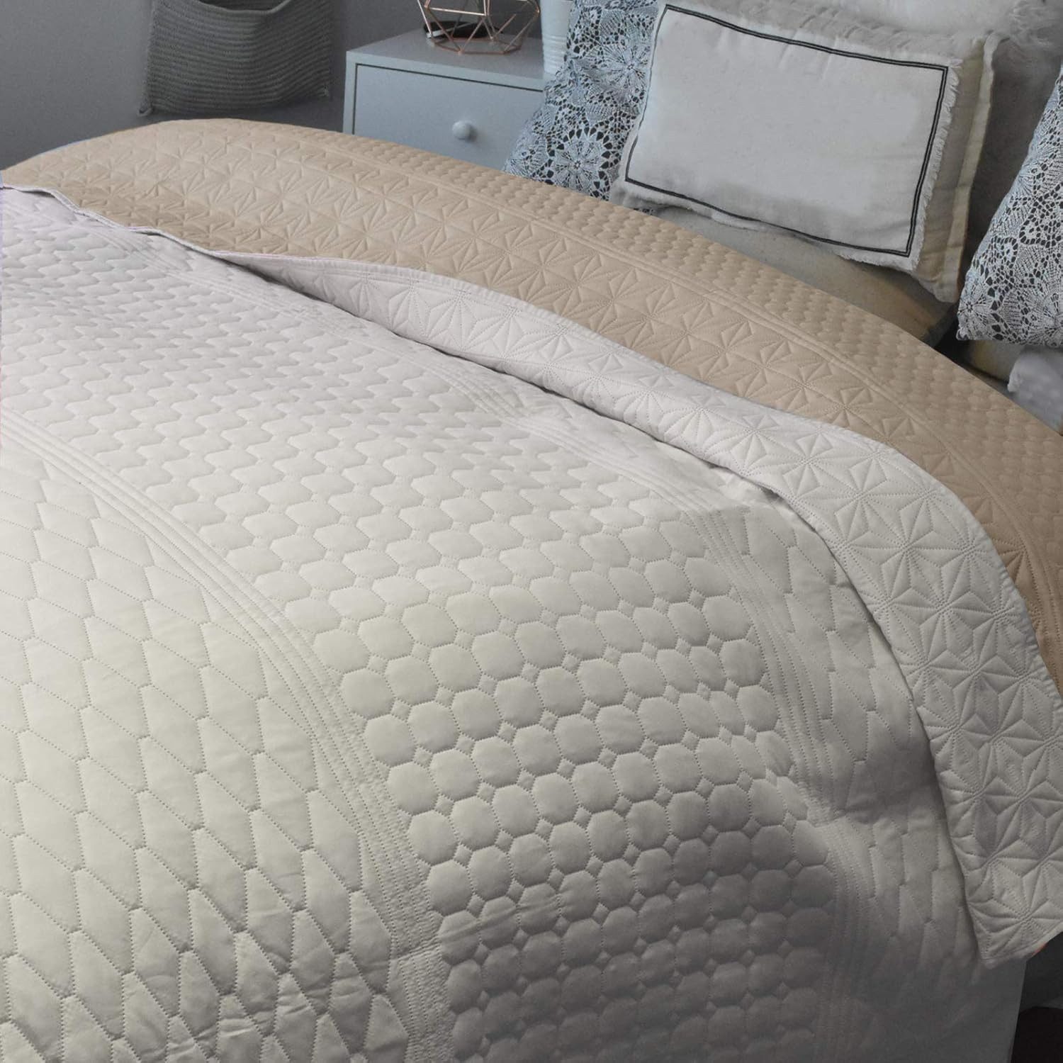 HOMELEVEL Tagesdecke HOMELEVEL Tagesdecke XXL 240x260 cm, Ecru/Beige gemustert – Bild 5 von 5