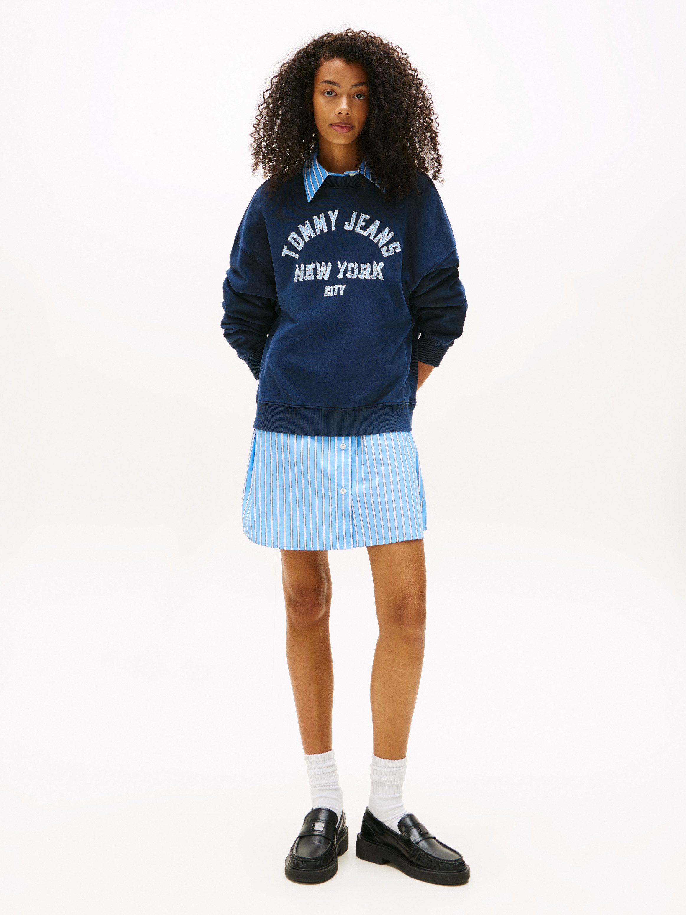Tommy Jeans Sweatshirt TJW BXY VARSITY OVERDYE CREW EXT günstig online kaufen