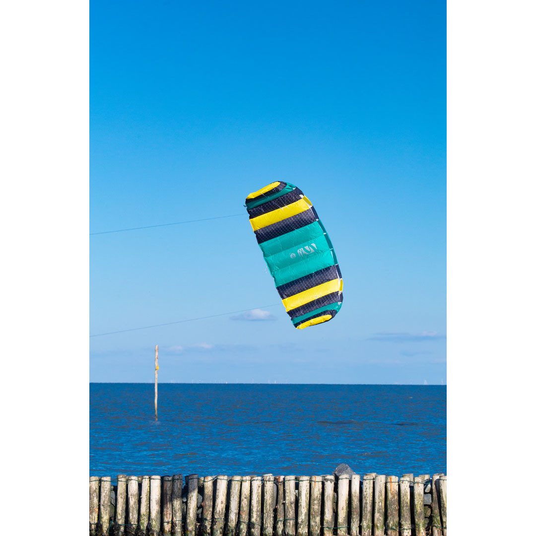 HQ Flug-Drache Lenkmatte Symphony Beach III 2.2 Aqua R2F, Allround Lenkdrachen Ready to Fly