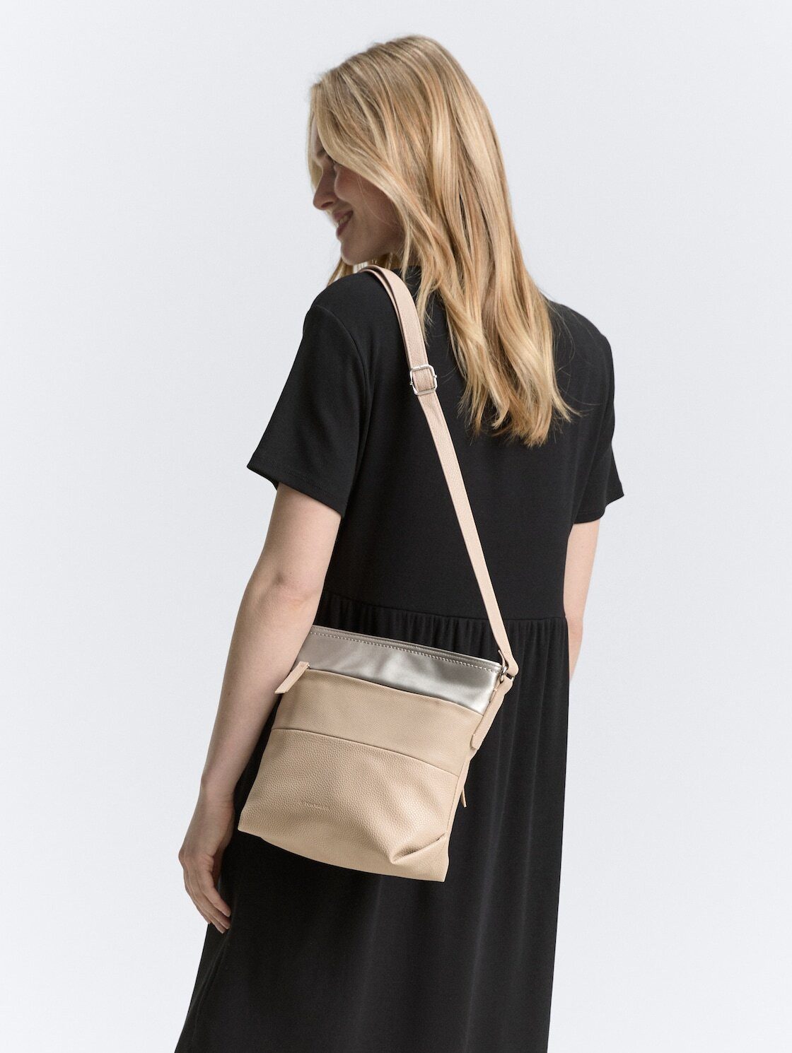 TOM TAILOR Umhängetasche TTNICOLINA M Umhängetasche günstig online kaufen