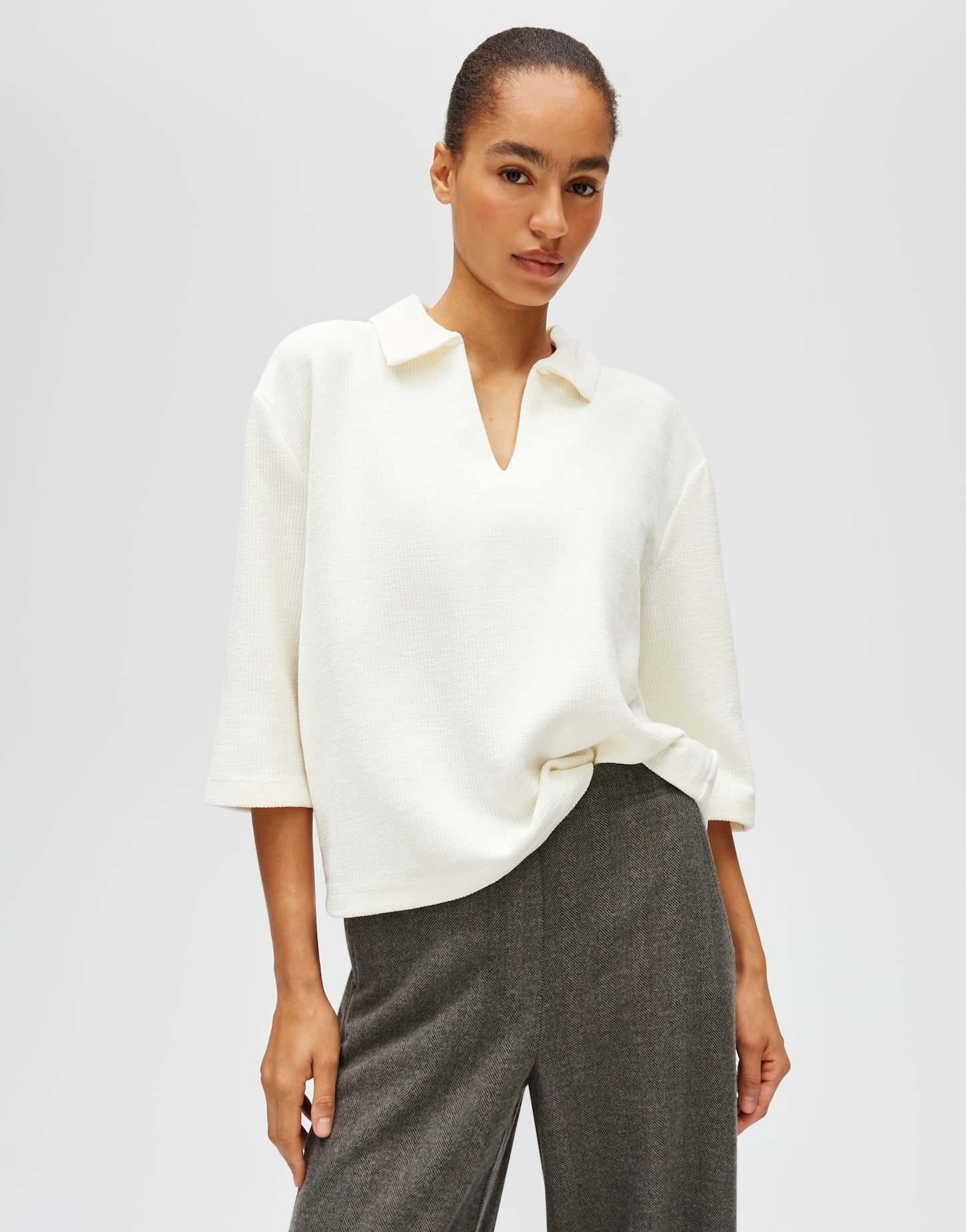 OPUS Sweatshirt Polo aus Cord Regular Fit Vielseitig kombinierbar für casual Looks
