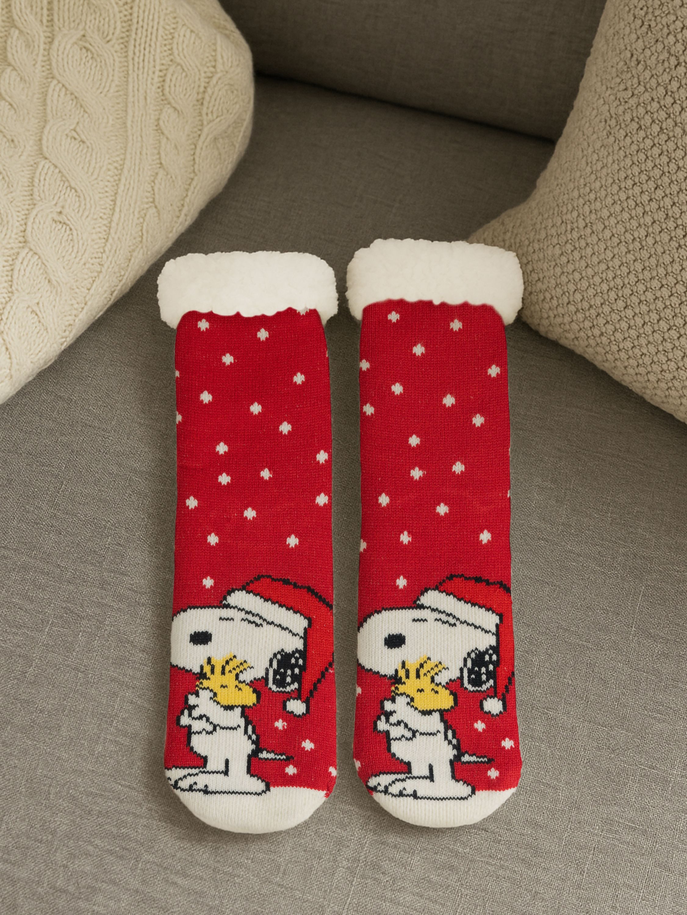 United Labels® Haussocken Peanuts Snoopy Hüttensocken Haussocken Kuschelsocken Wintersocken