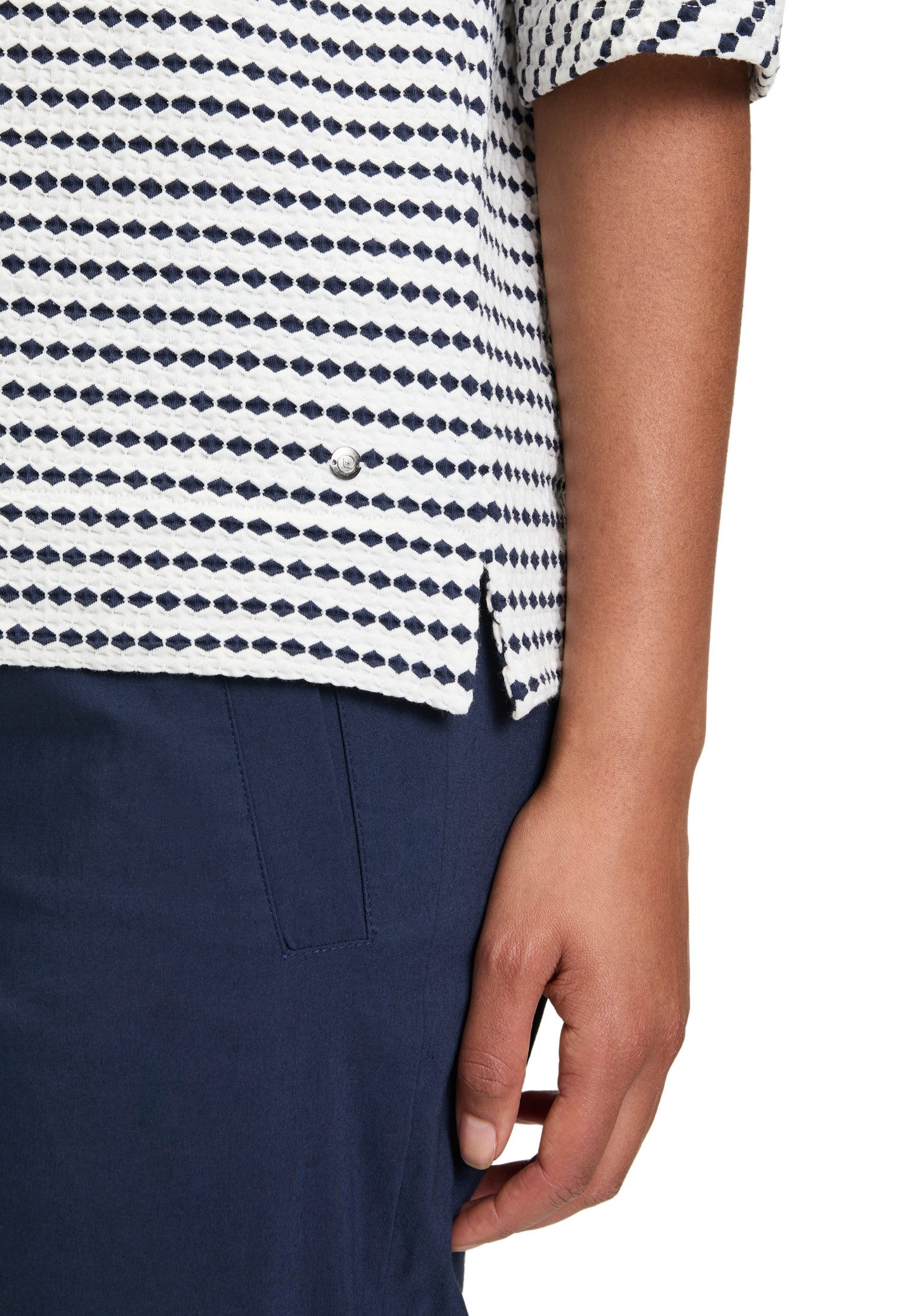 Betty&Co Kurzarmshirt Damen mit Rundhalsausschnitt (1-tlg) Struktur