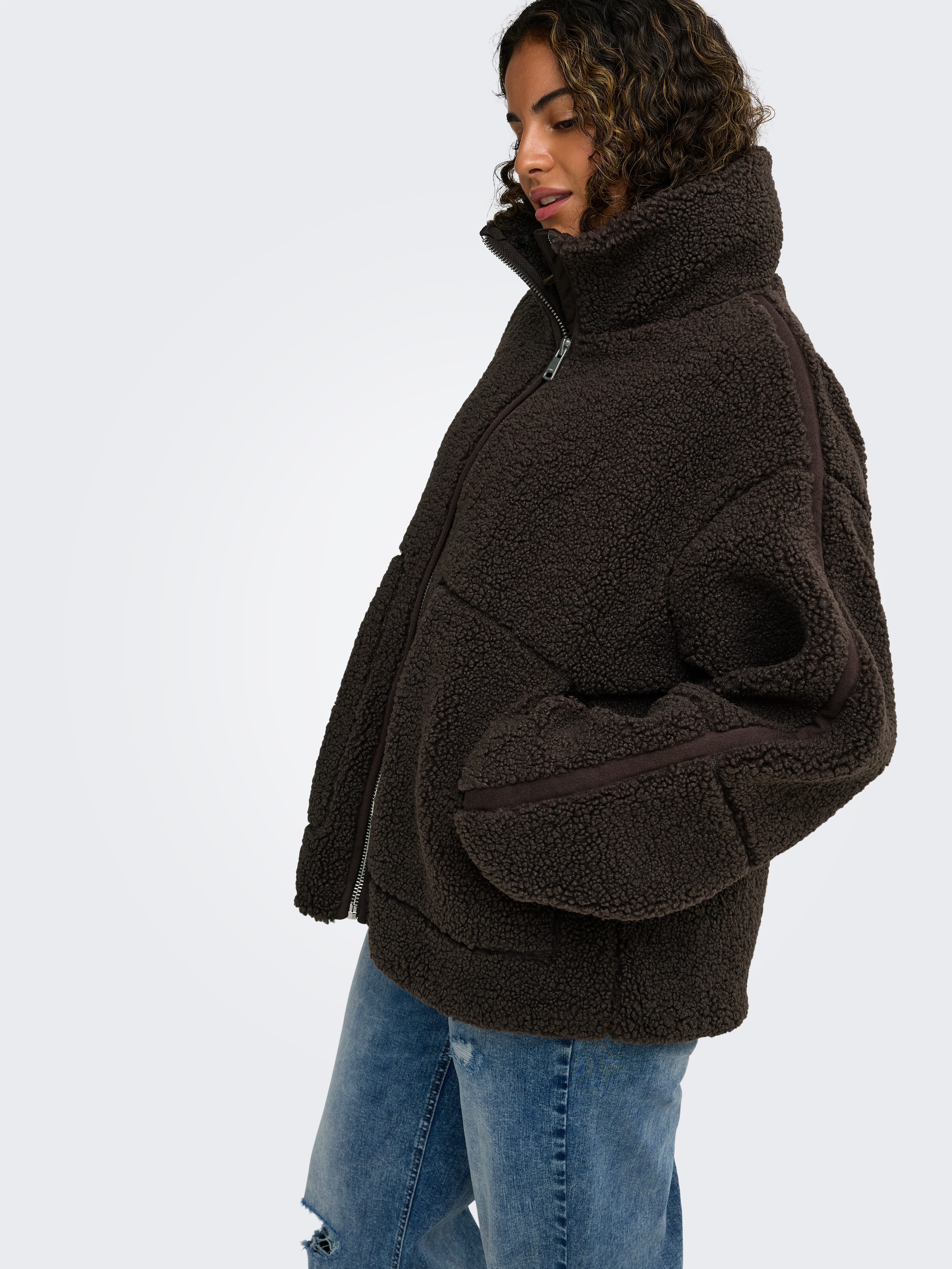 ONLY CARMAKOMA Plüschjacke CARASPEN TEDDY JACKET OTW NOOS Kunstfaser, Teddyplüsch – Bild 2 von 5