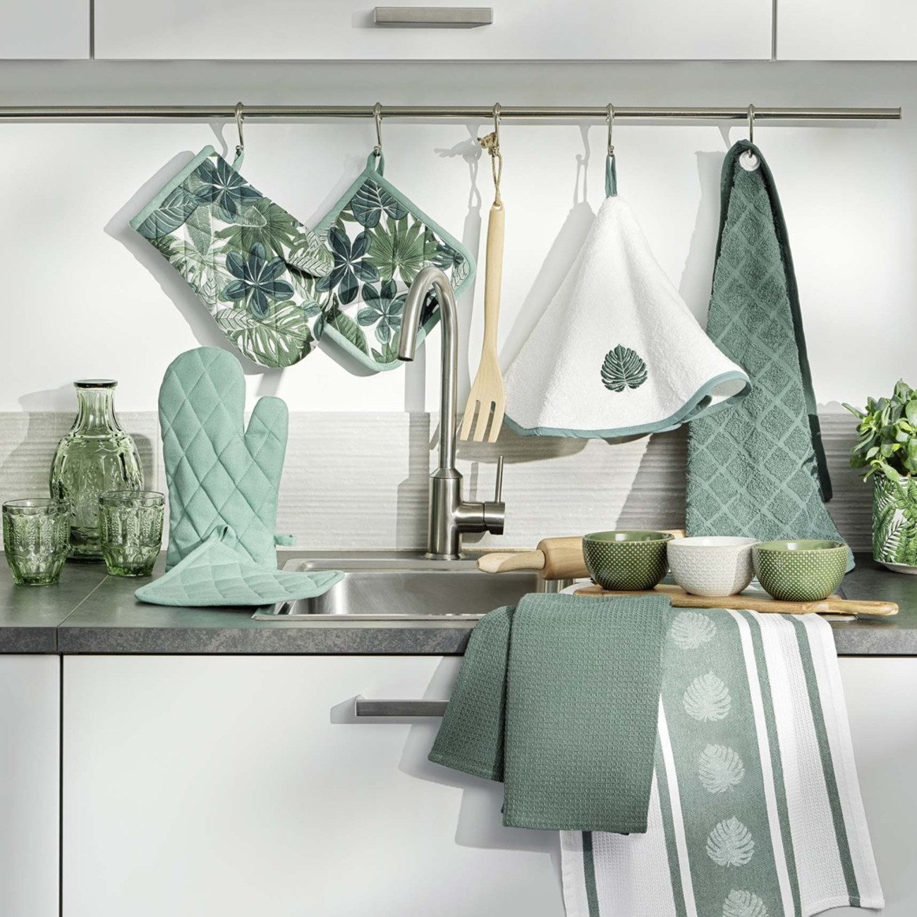 Macosa Home Topfhandschuhe Backhandschuh & Topflappen Uni Salbei oder Rubin günstig online kaufen