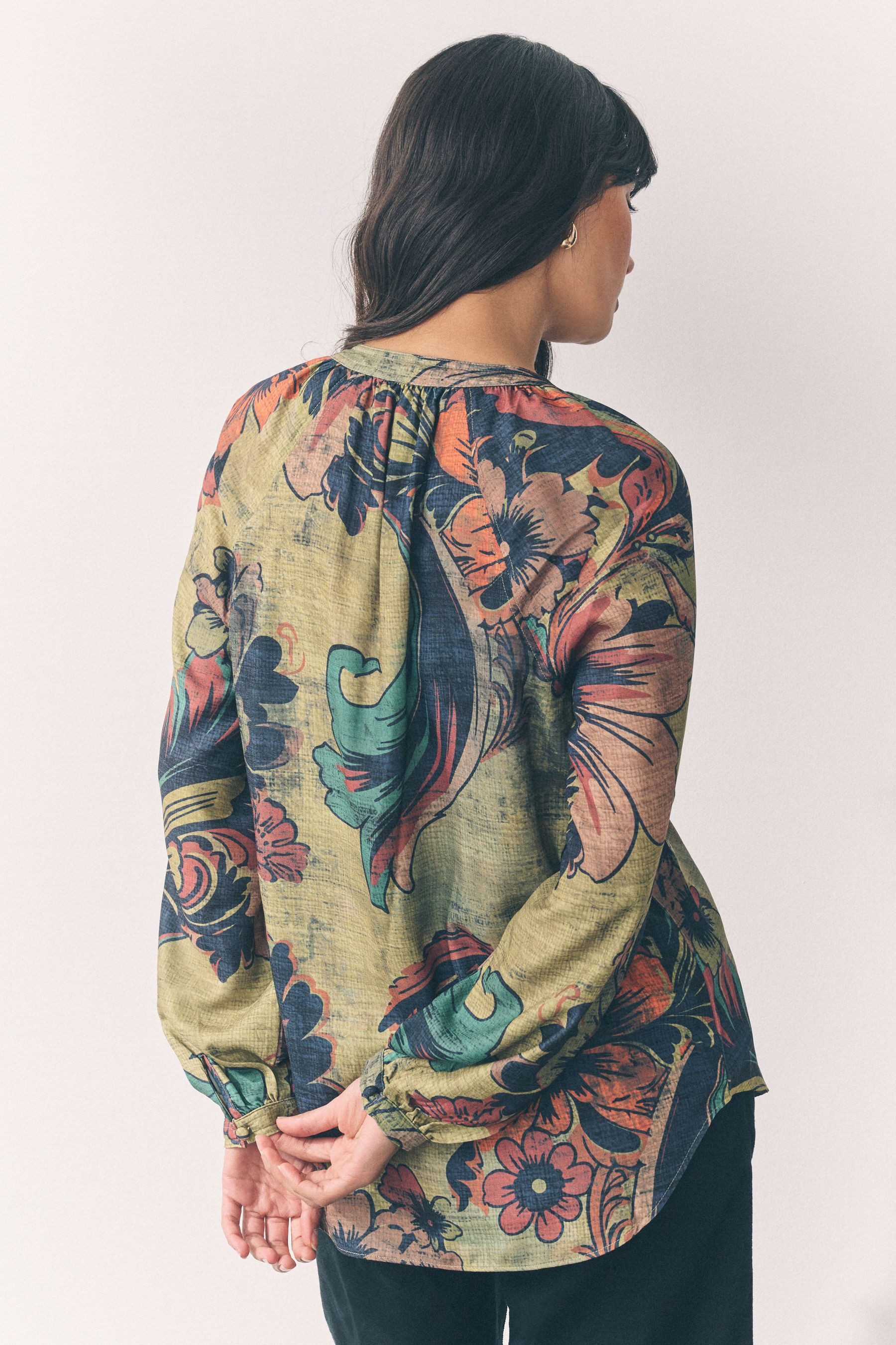 Next Langarmbluse Langärmelige Bluse mit V-Ausschnitt günstig online kaufen