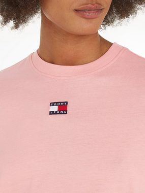 Tommy Jeans T-Shirt TJW BXY BADGE TEE EXT mit Logostickerei