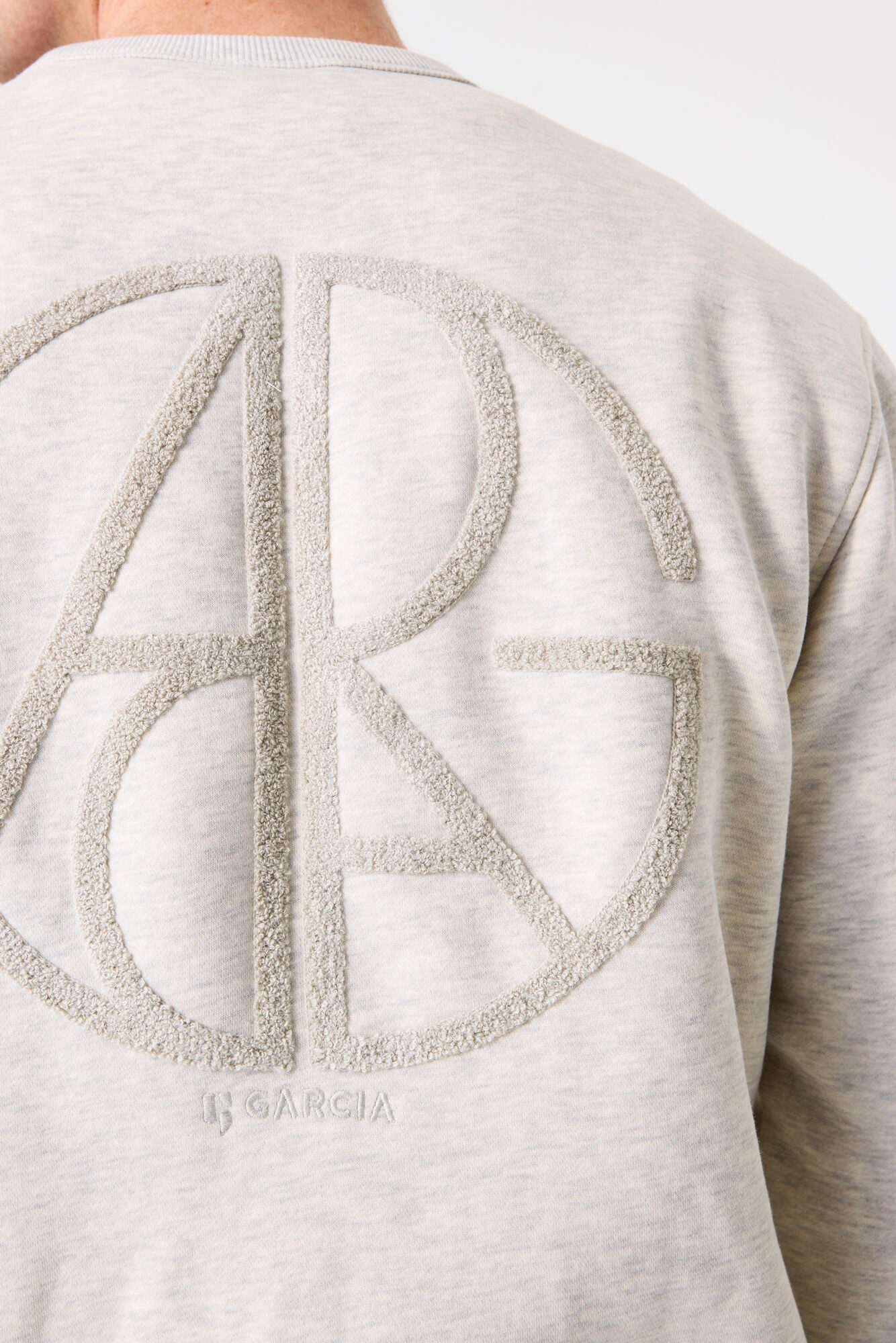 Garcia Sweatshirt men`s sweater