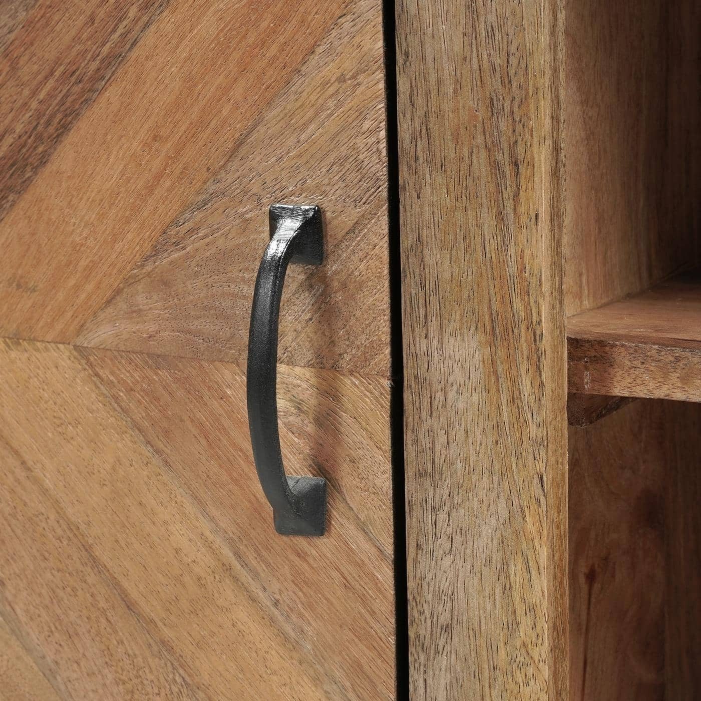 baario Sideboard Sideboard CHATEAU Vitrine, 150cm massiv rustikal Industrial Kommode