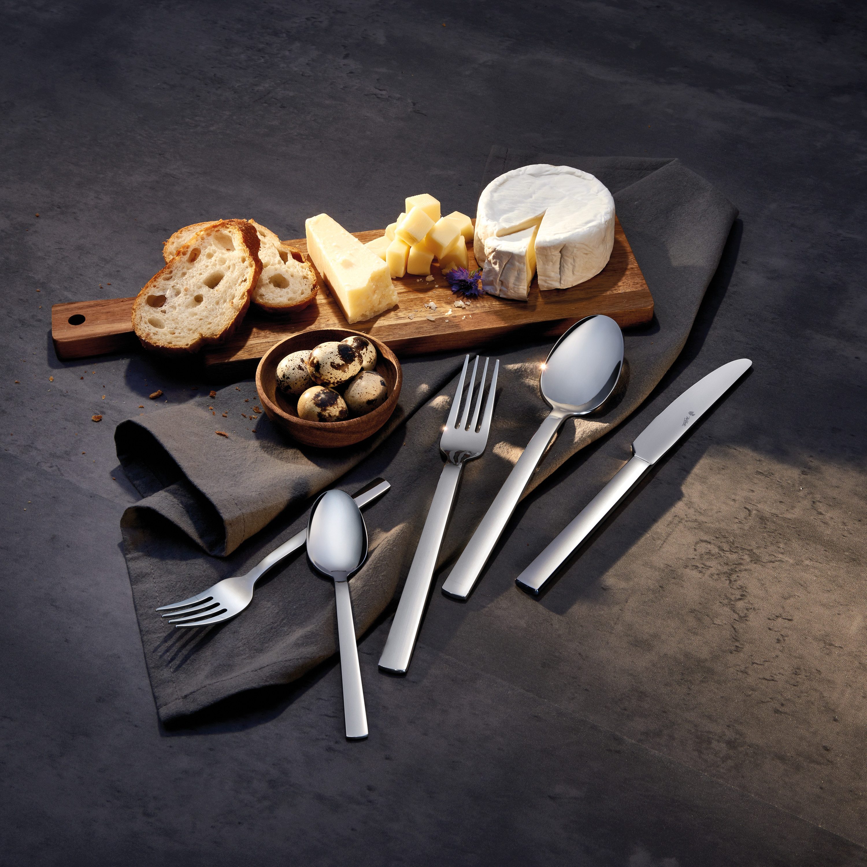 Paul Wirths Besteck-Set AURA (24-tlg), Edelstahl 18/10, hochglanzpoliert