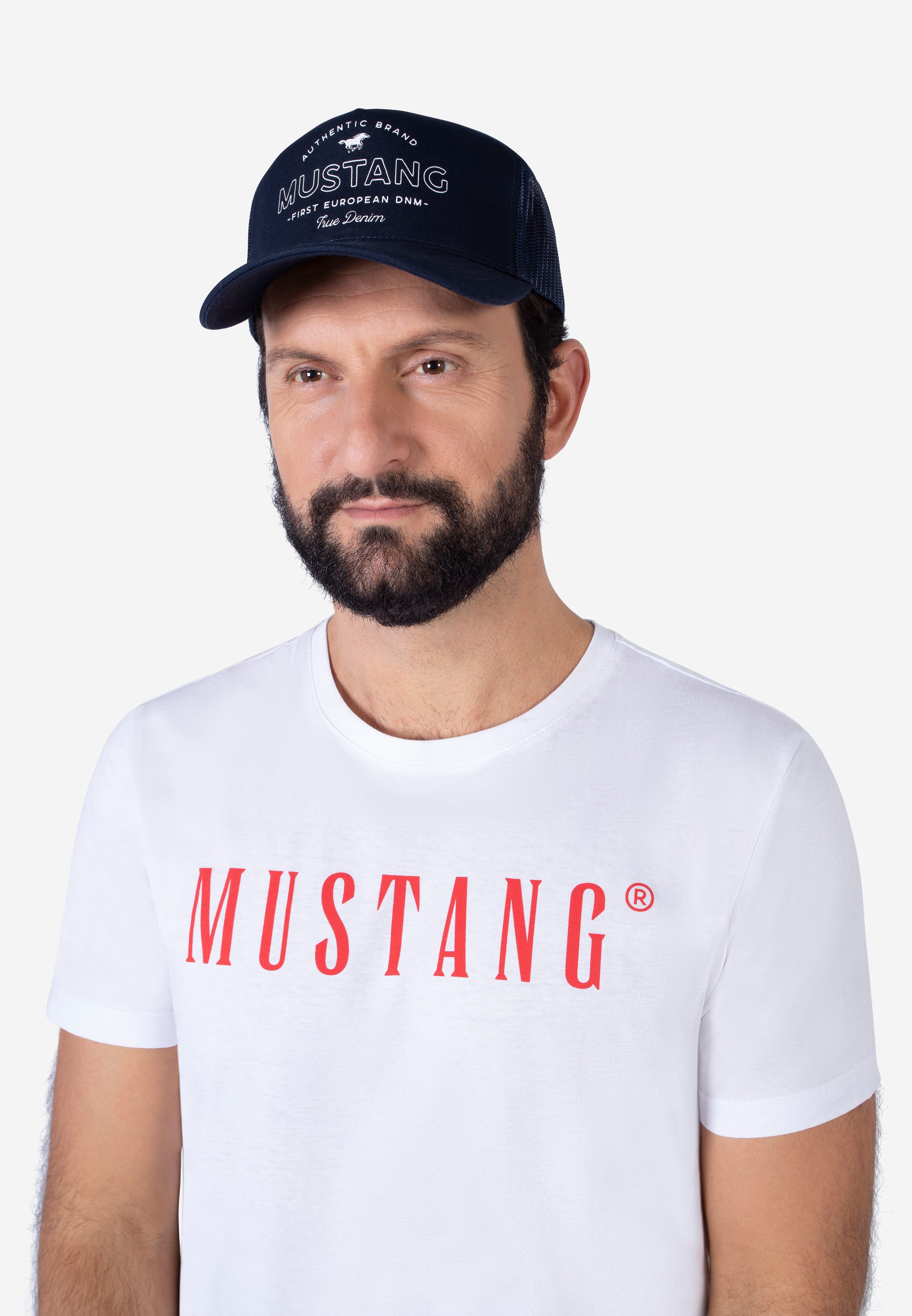 MUSTANG Baseball Cap (1-St) gerundeter Schirm, Größenverstellbar, Markenlogo vorne