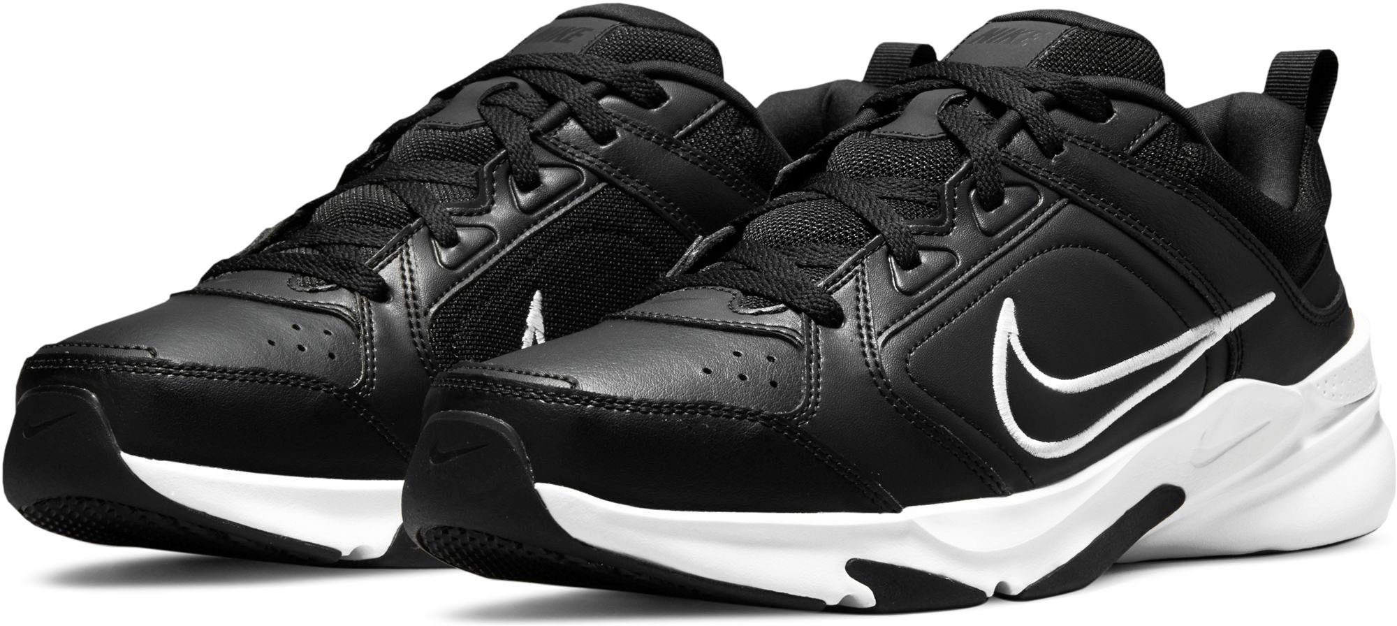 Nike DEFY ALL DAY Sneaker