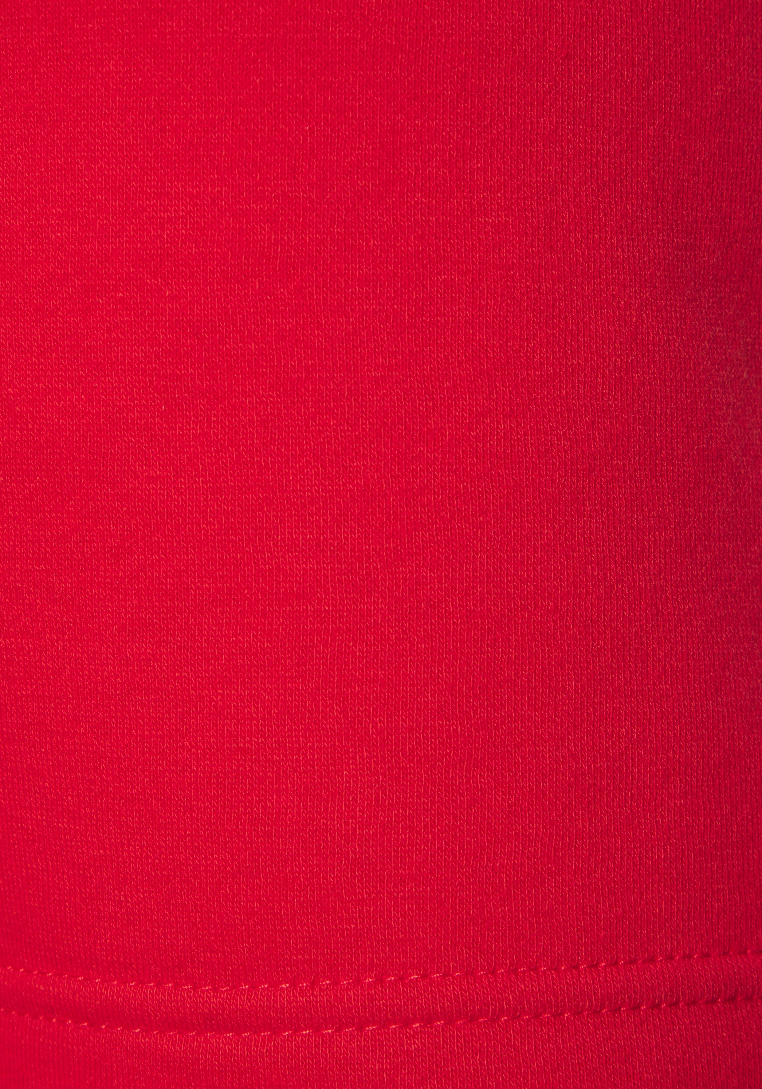 Bench. Loungewear Sweatshorts mit seitlichen Schlitz und Reißverschlusstaschen, Loungewear