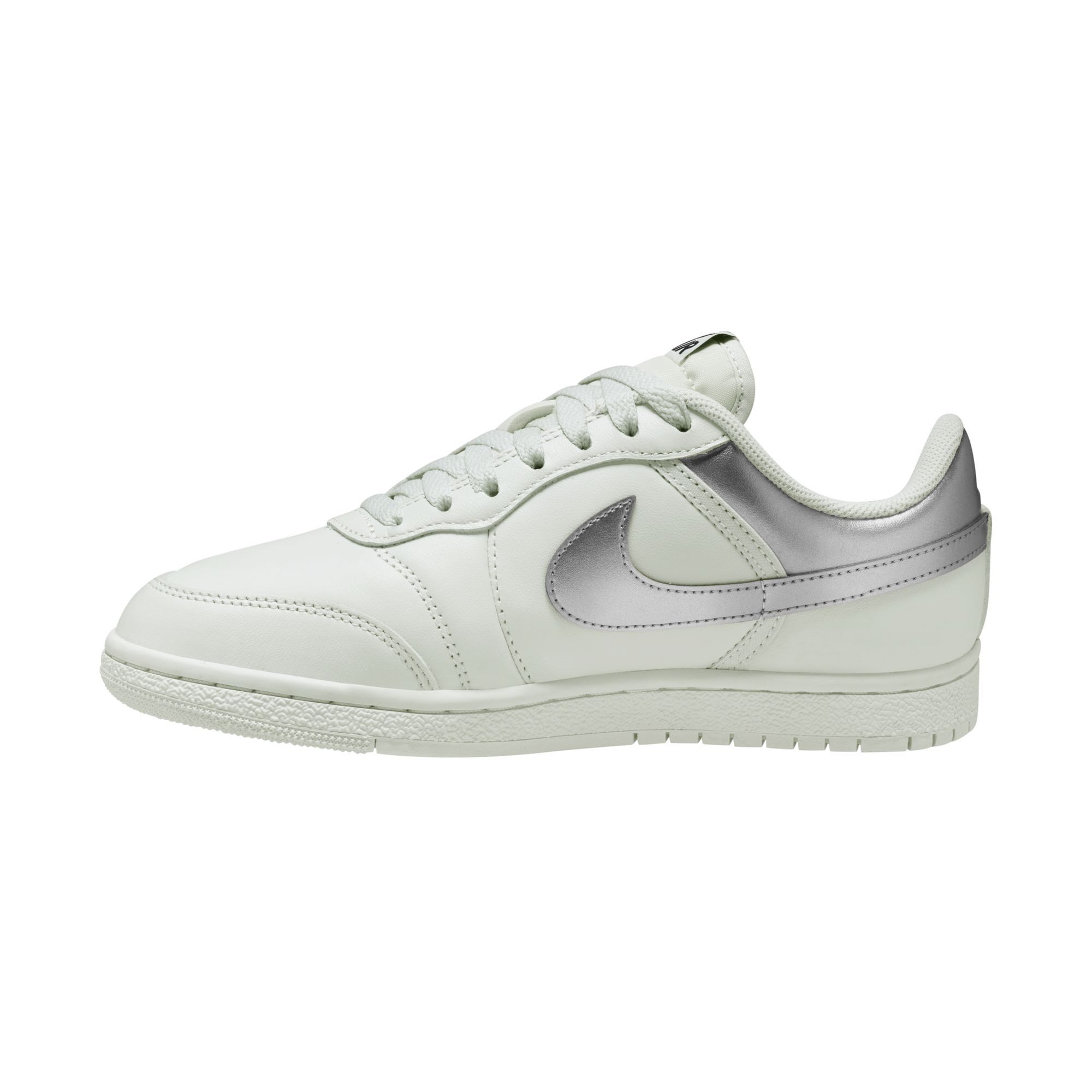Jordan Air Jordan Skyline Low Sneaker inspiriert vom Look des Air Jordan 1 günstig online kaufen