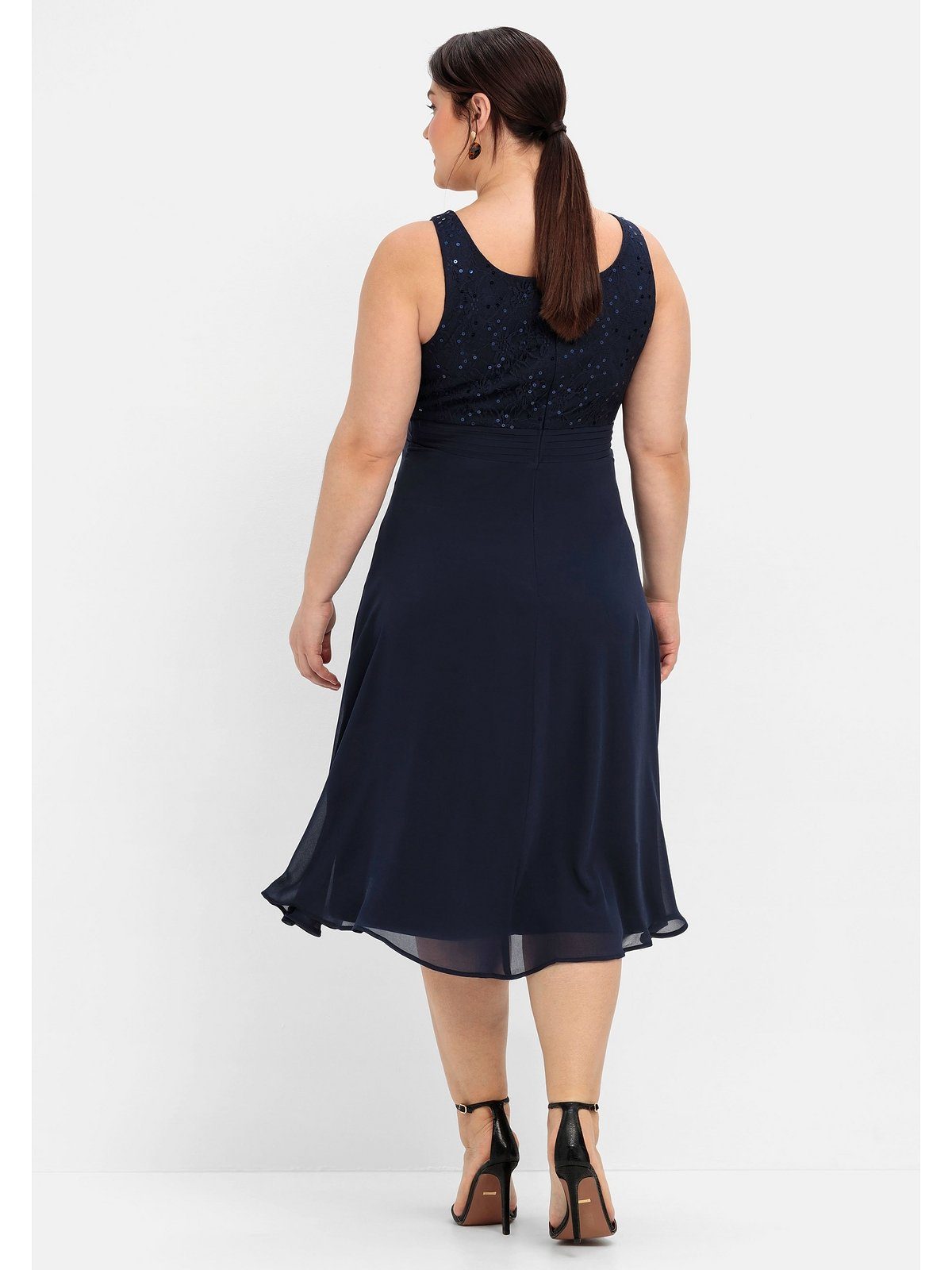 Spitze marine Große Größen mit Cocktailkleid Sheego und Pailletten