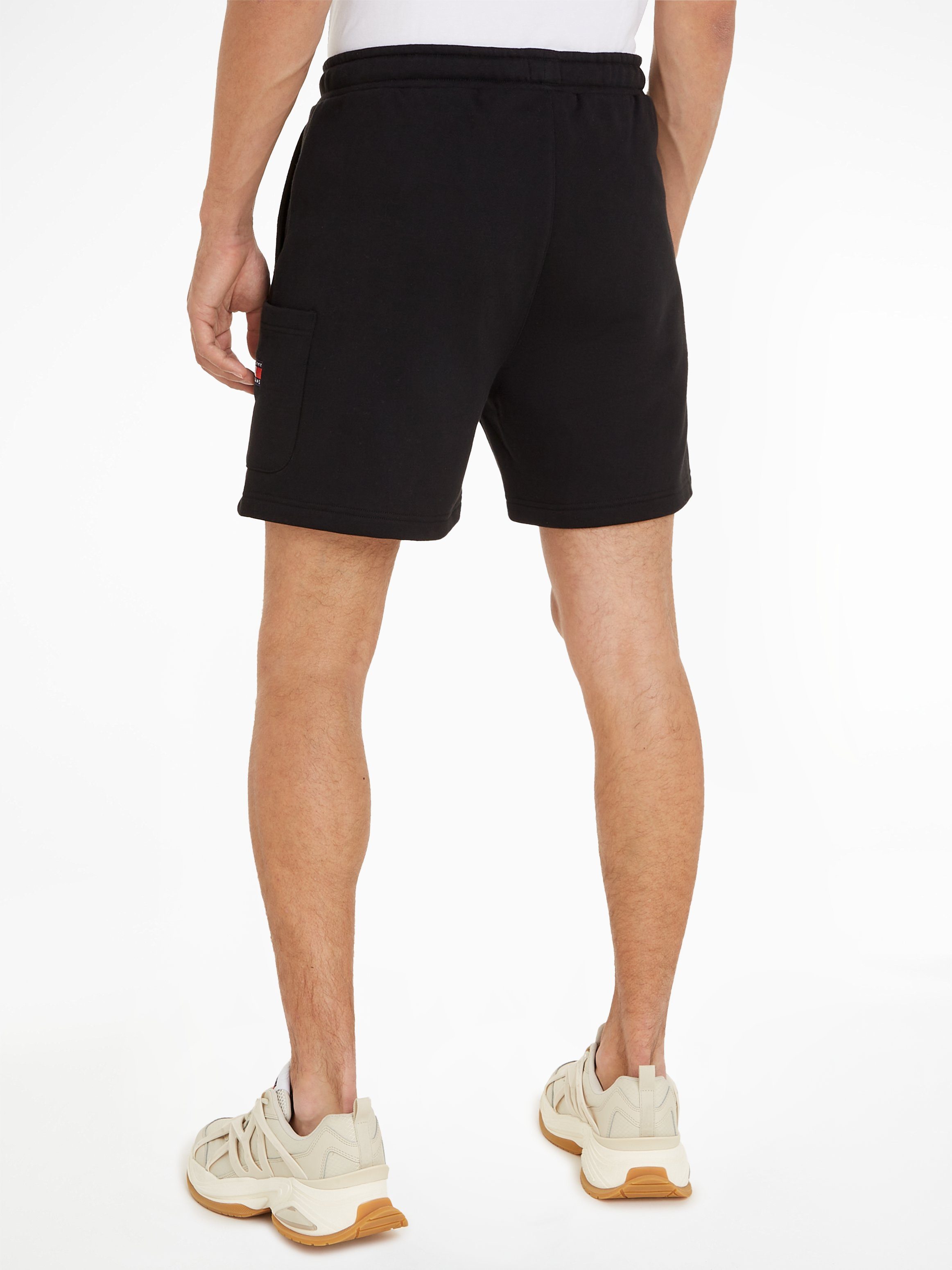 Tommy Jeans Cargoshorts TJM BADGE CARGO SHORT mit Seitentasche – Bild 2 von 5