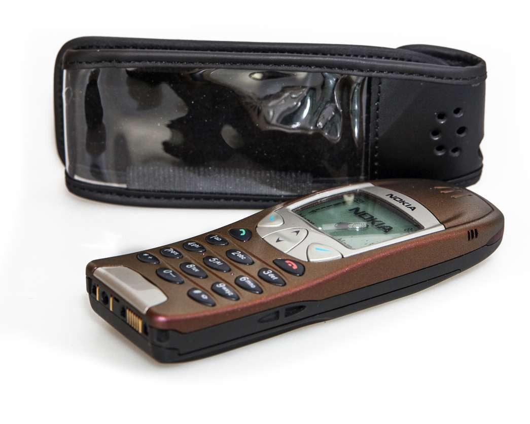 caseroxx Handytasche Ledertasche mit Gürtelclip für Nokia 6210 6310 6310i (Einzelartikel, 1-tlg., Ledertasche mit Gürtelclip)