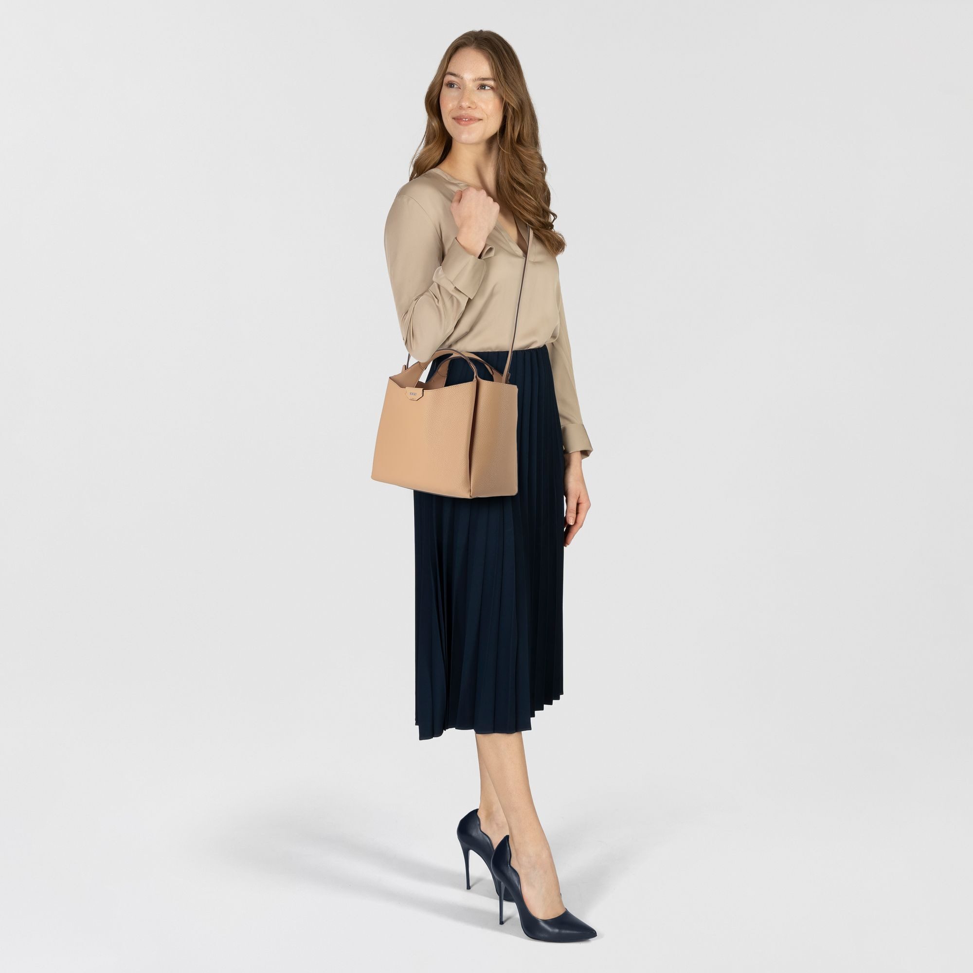 DKNY Henkeltasche Willa, Polyurethan günstig online kaufen