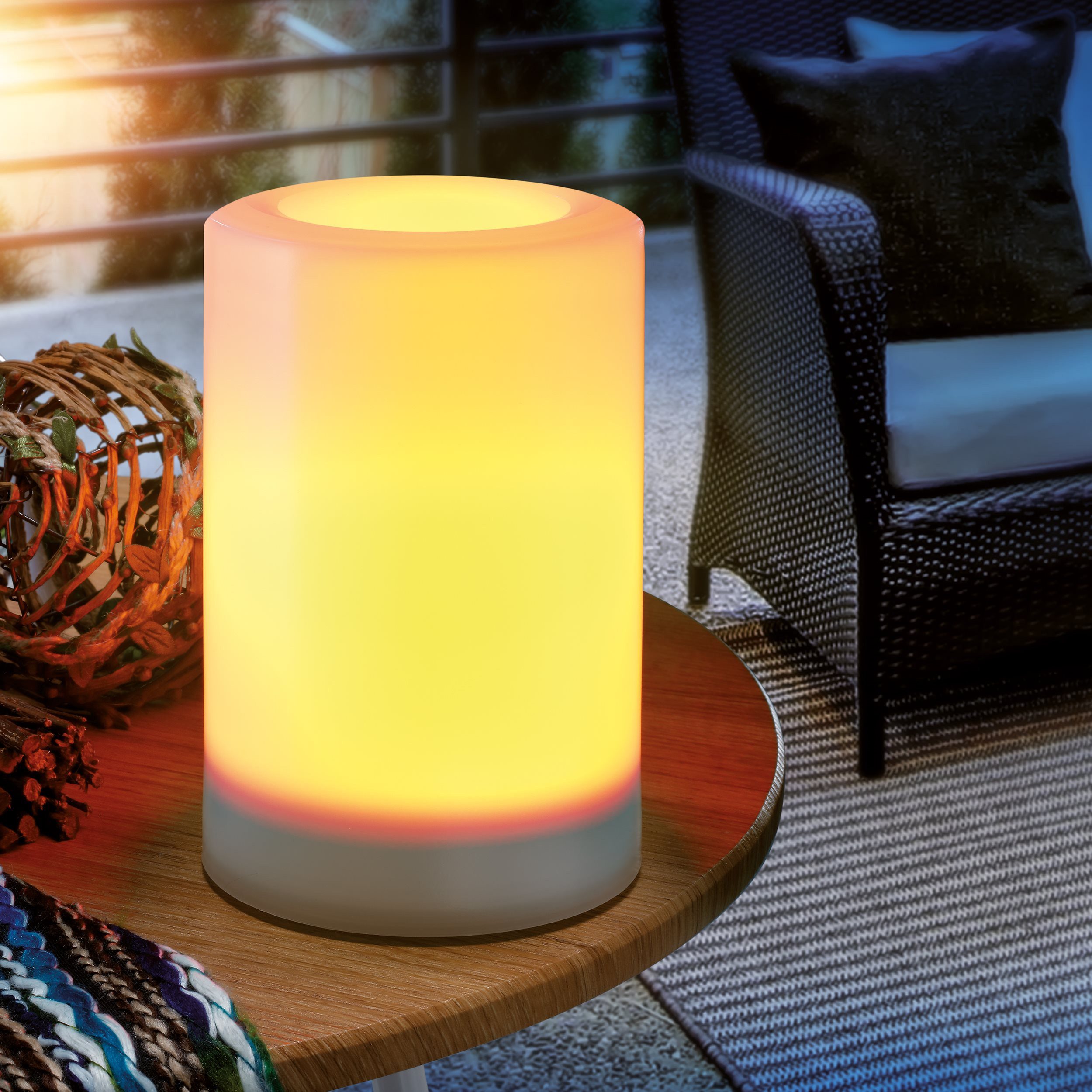 esotec Outdoorkerze Solar LED Kerze ELLA 10x15cm mit gelbem Licht flackernd outdoor 102234