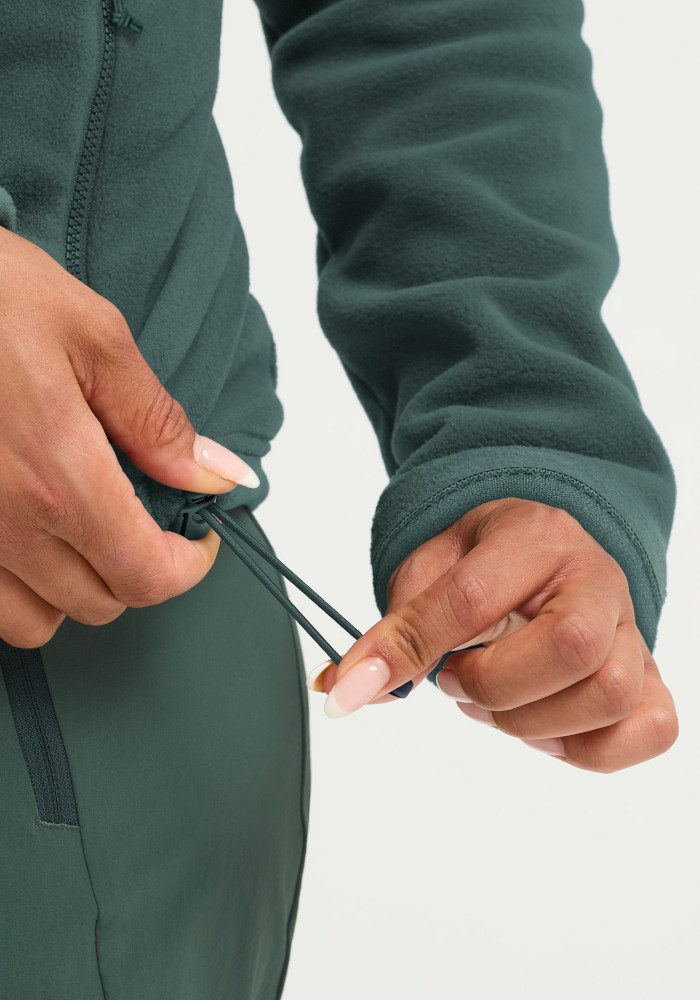 Jack Wolfskin Fleecejacke TAUNUS 200 FZ W als sportlicher Midlayer, für Wandern und Freizeit