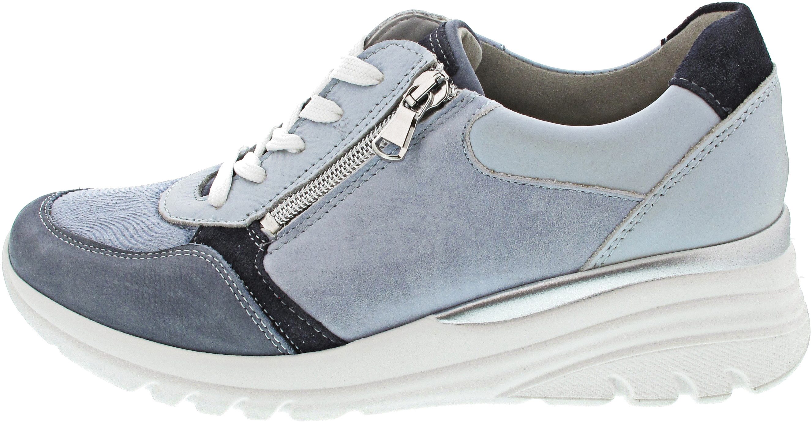 Schnürschuh