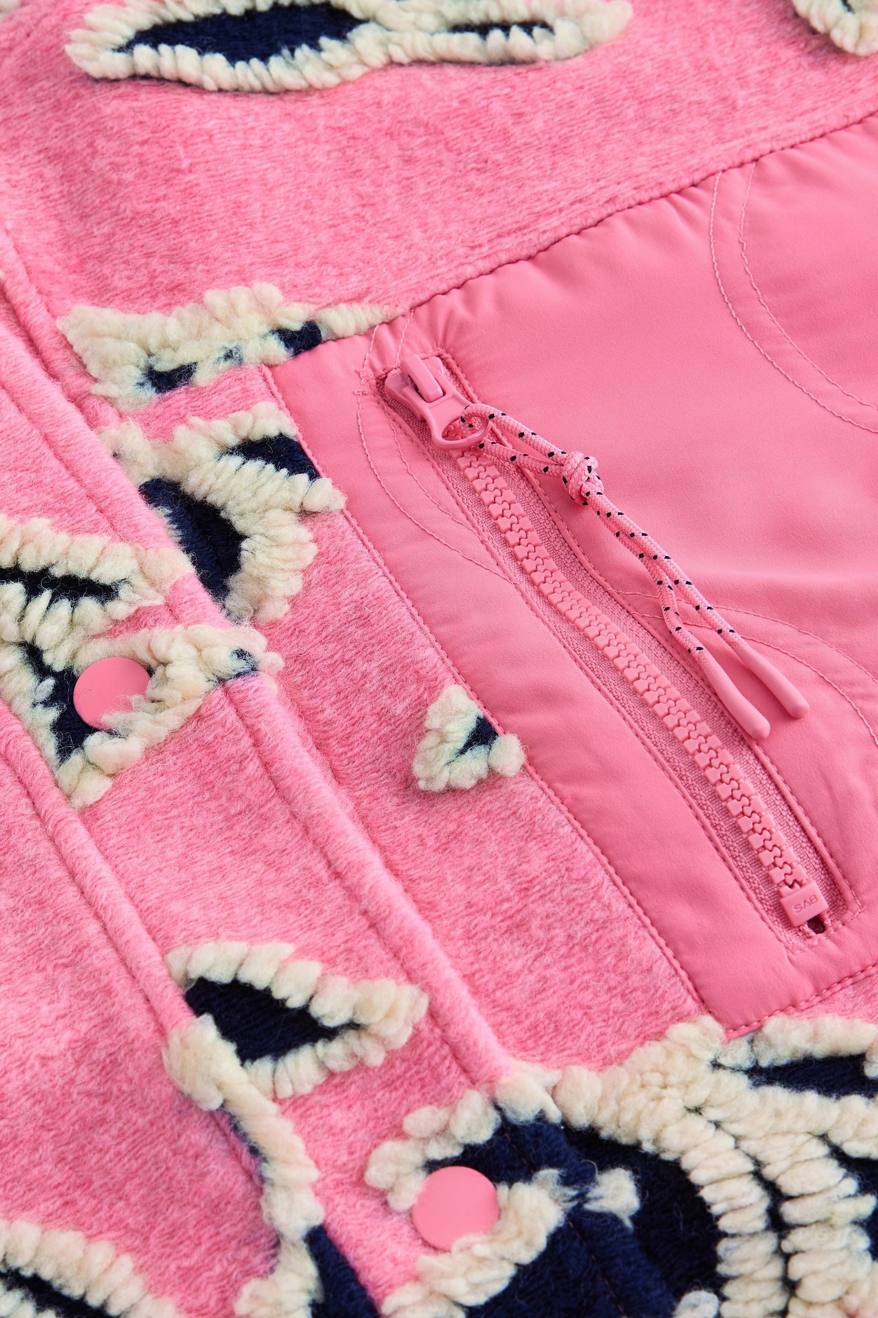 Next Fleecejacke Geknöpfte Borgjacke mit grafischem Blumenmuster (1-St)