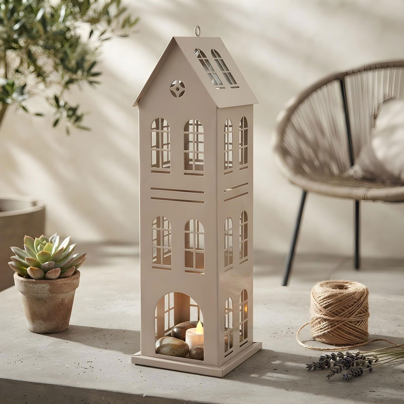 Levandeo® Kerzenlaterne Metall Laterne Haus Grau H49cm Dekohaus Windlicht Hausform Kerzenhalte – Bild 5 von 5