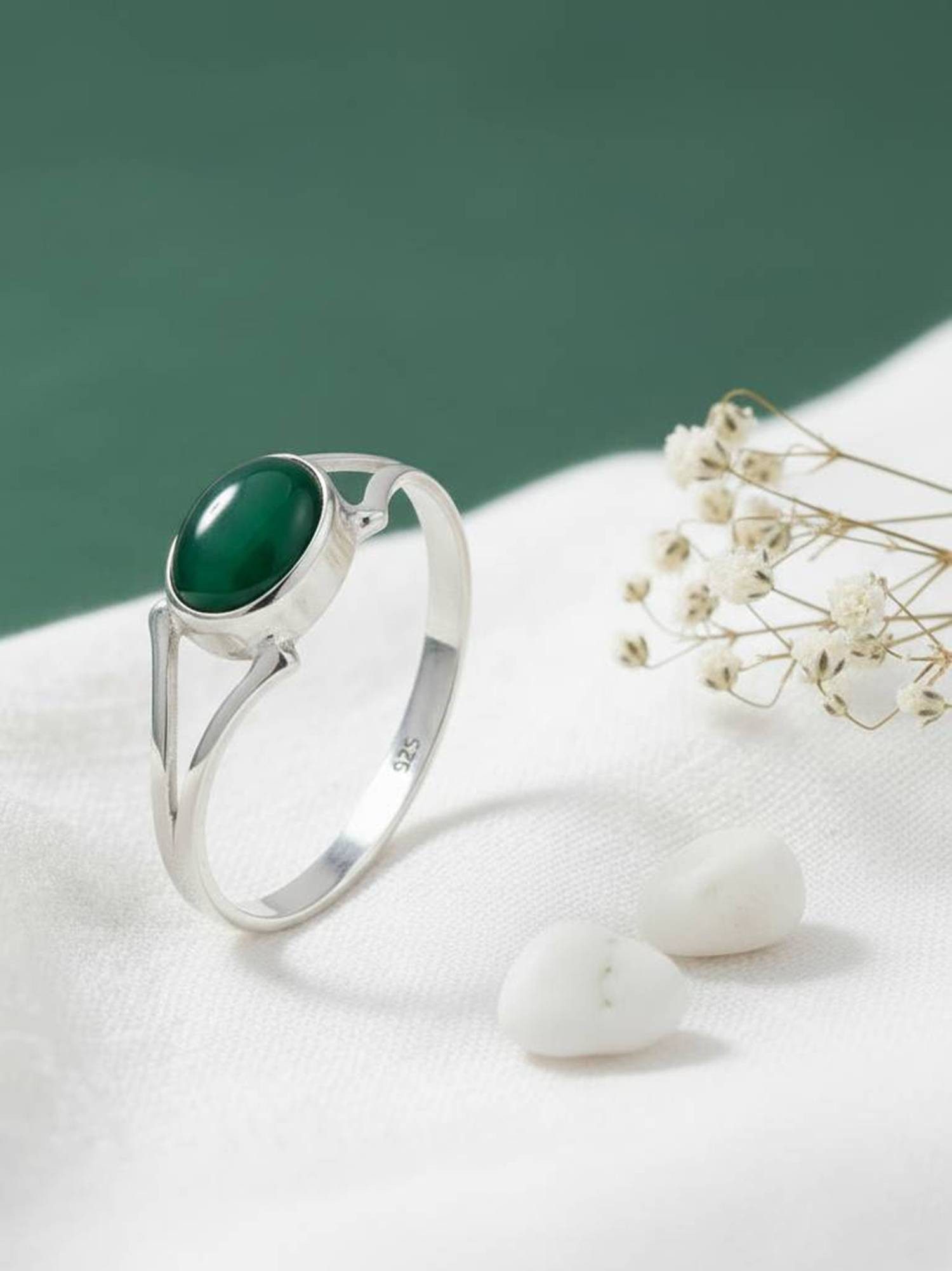 mantraroma Silberring TEKILI oval aus 925 Silber mit grünen Onyx (Ring mit günstig online kaufen