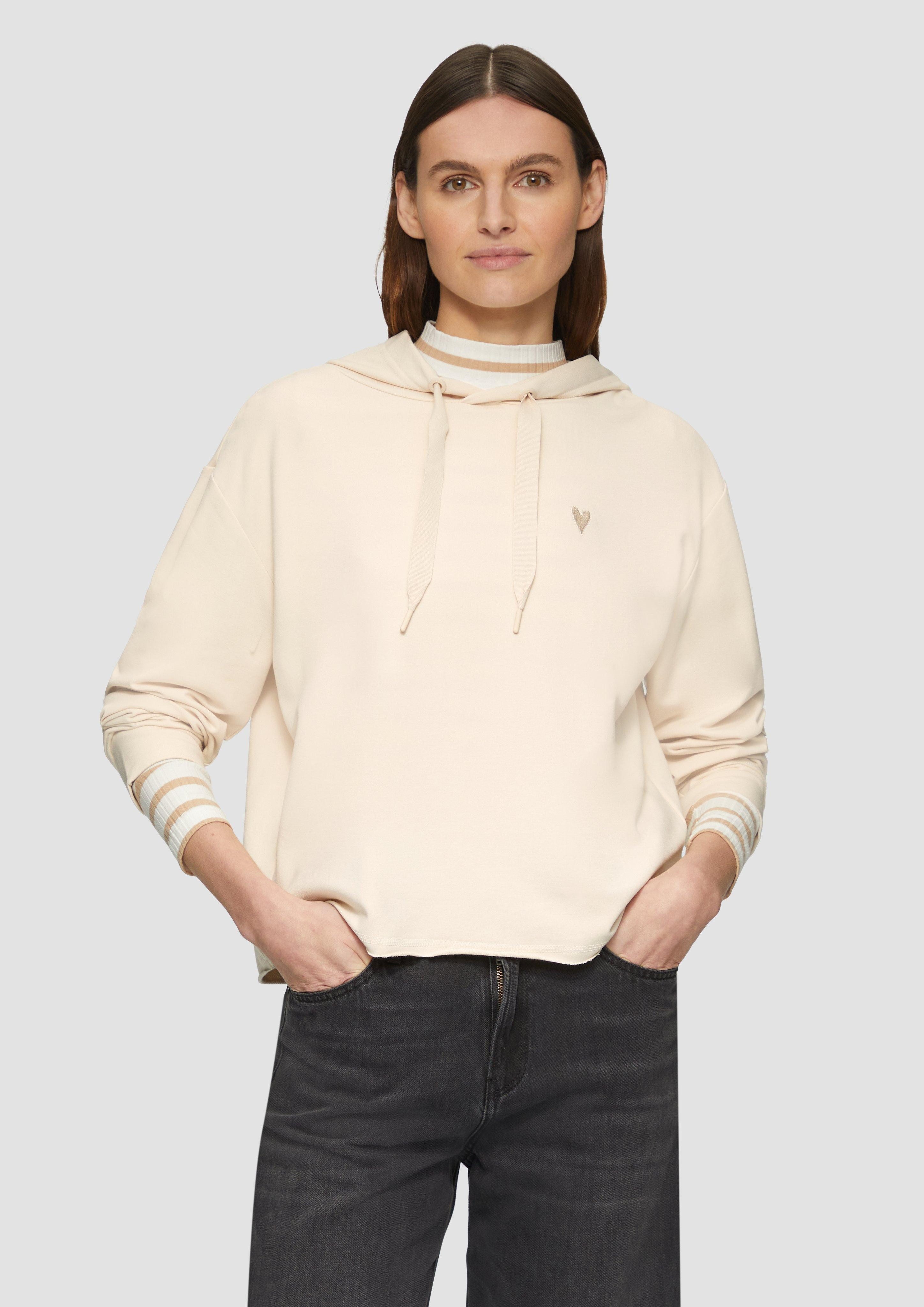 s.Oliver Sweatshirt Weiches Kapuzen-Sweat mit Herz-Stickerei günstig online kaufen